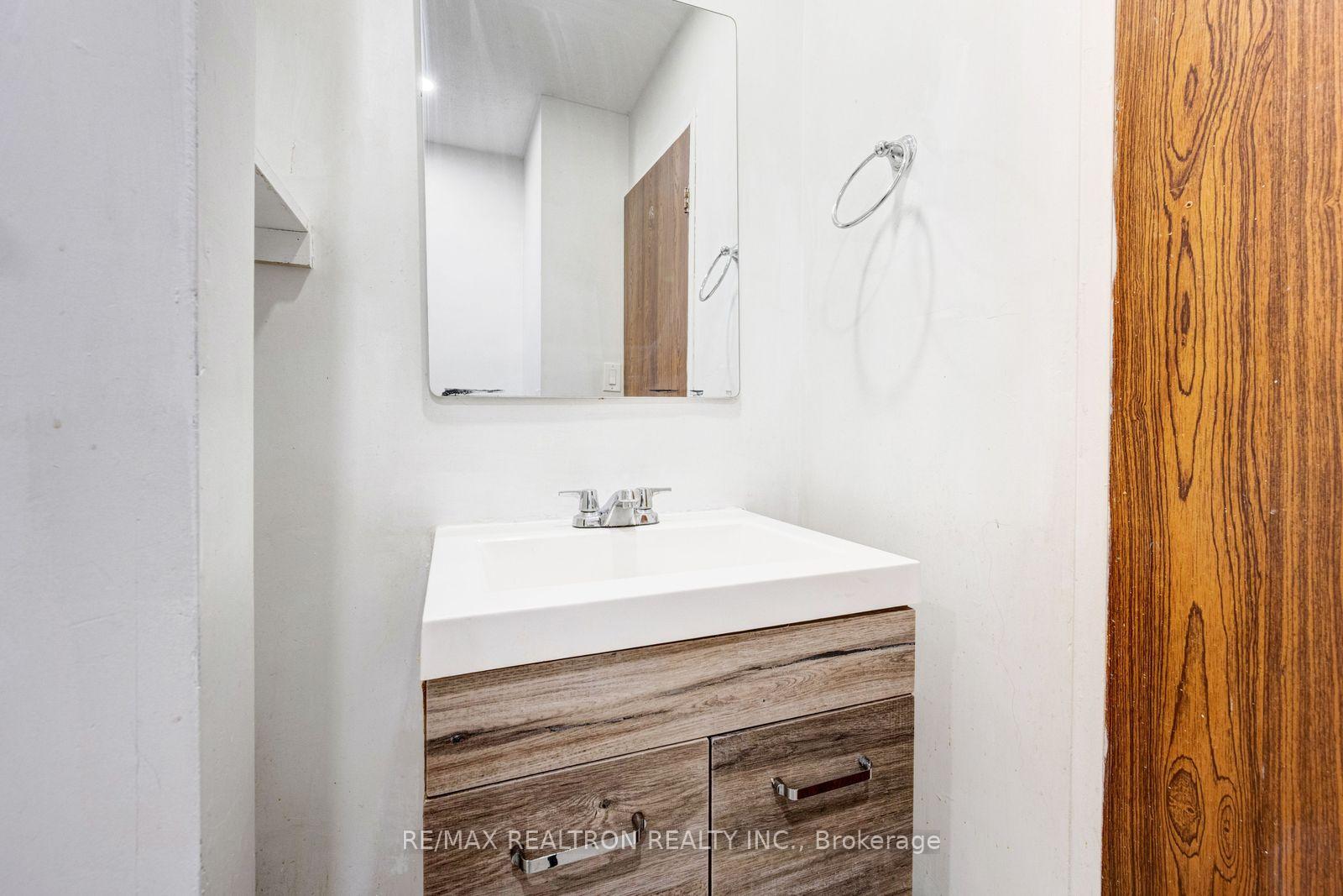 Photo 34 of 20 Gladeside Place, Brampton, Northgate — HOMEH