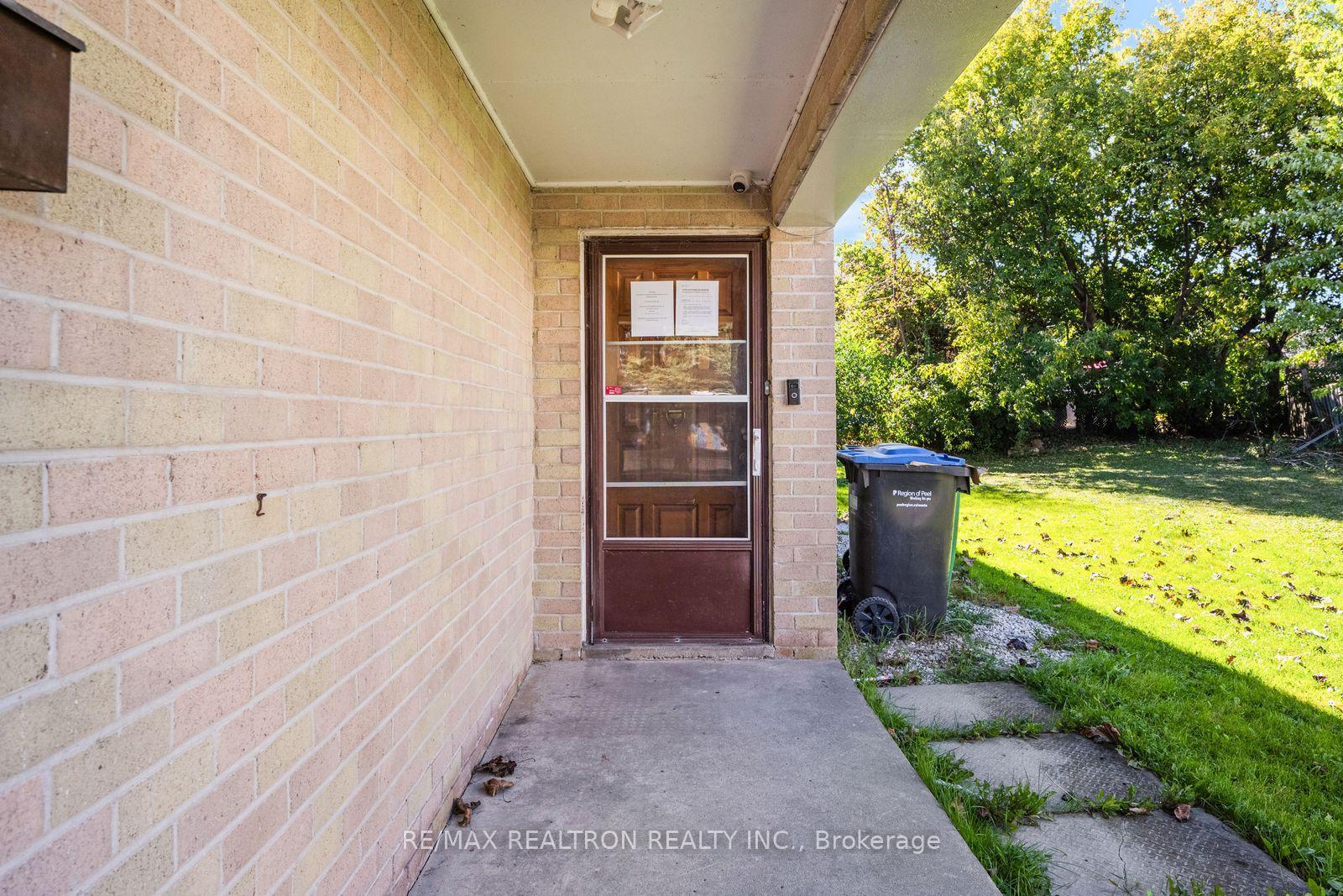 Photo 49 of 20 Gladeside Place, Brampton, Northgate — HOMEH