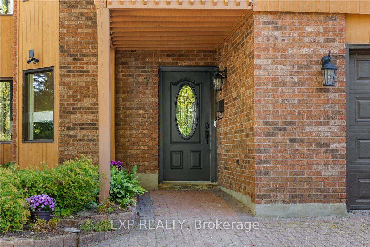 Photo 2 of 7 Maplehurst Avenue, Ottawa, Bayshore — HOMEH