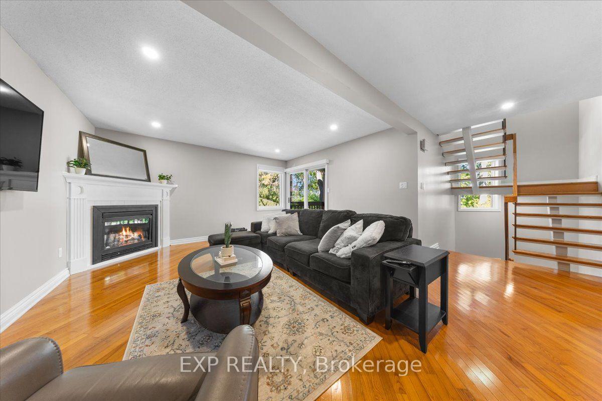 Photo 12 of 7 Maplehurst Avenue, Ottawa, Bayshore — HOMEH