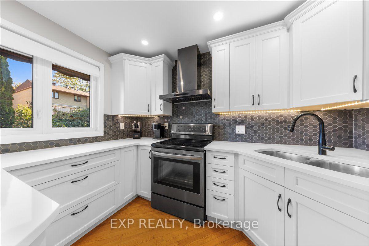 Photo 18 of 7 Maplehurst Avenue, Ottawa, Bayshore — HOMEH
