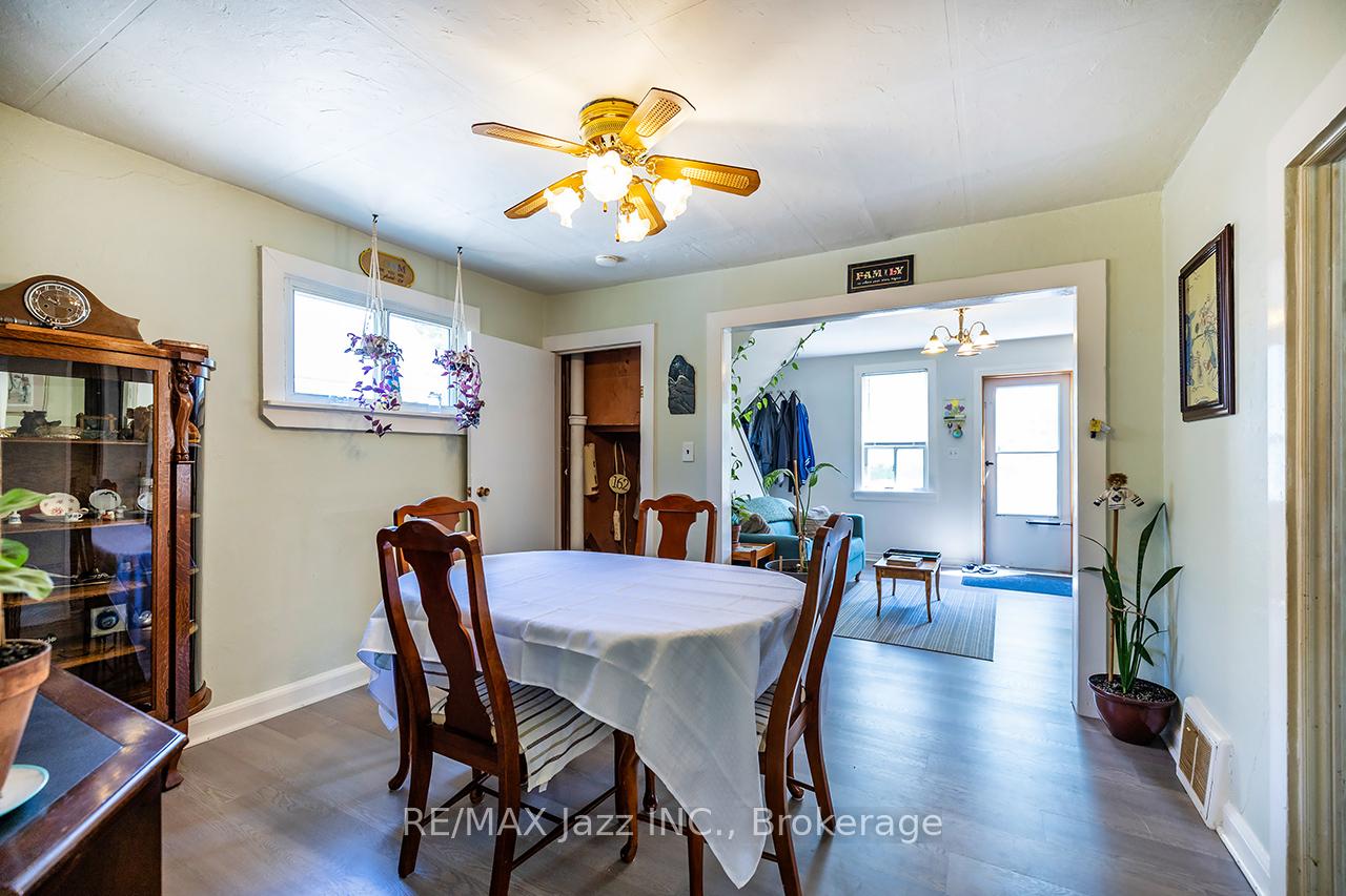 Photo 9 of 162 College Avenue, Oshawa, Vanier — HOMEH