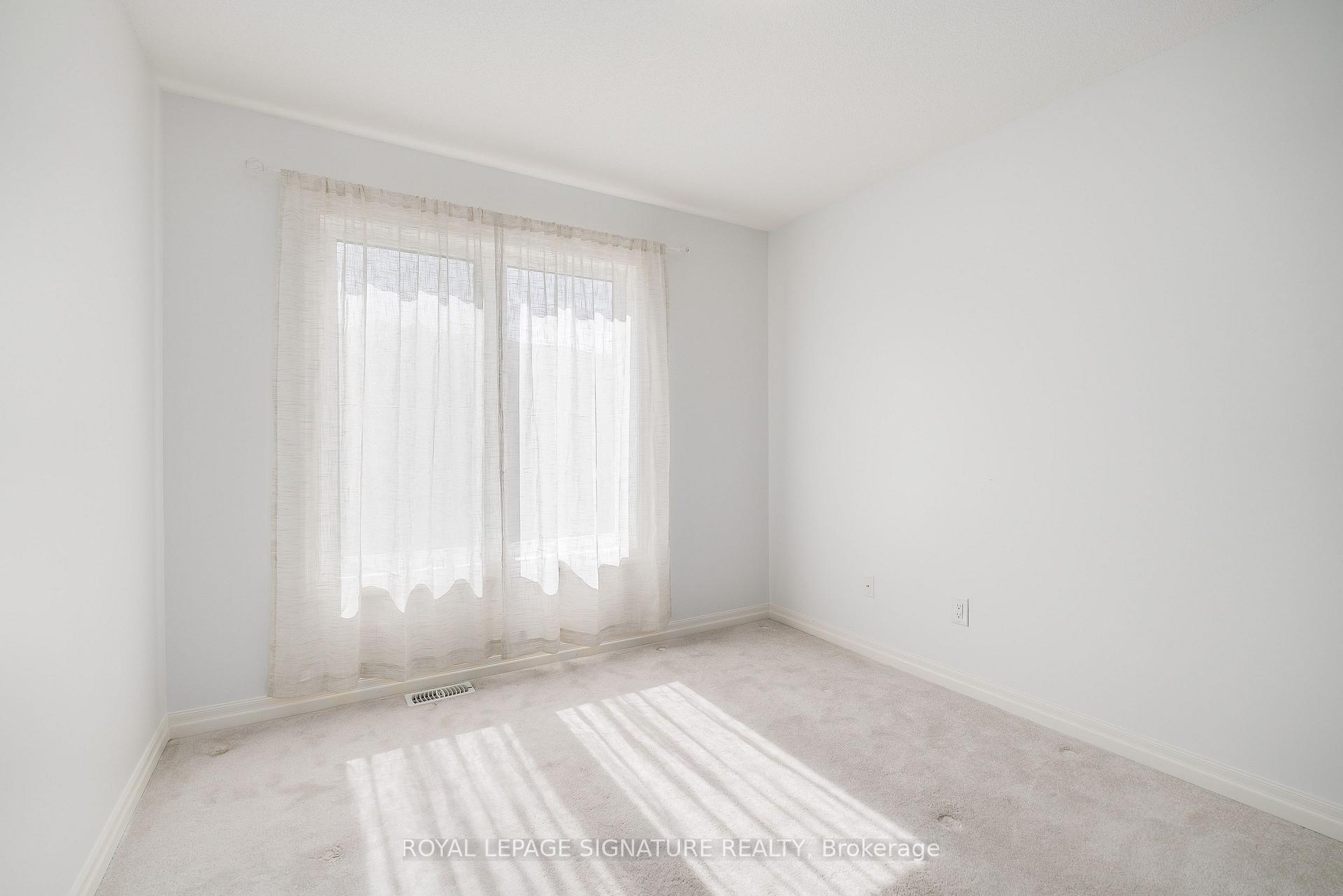 Photo 25 of 164 Tango Crescent, Newmarket, Woodland Hill — HOMEH