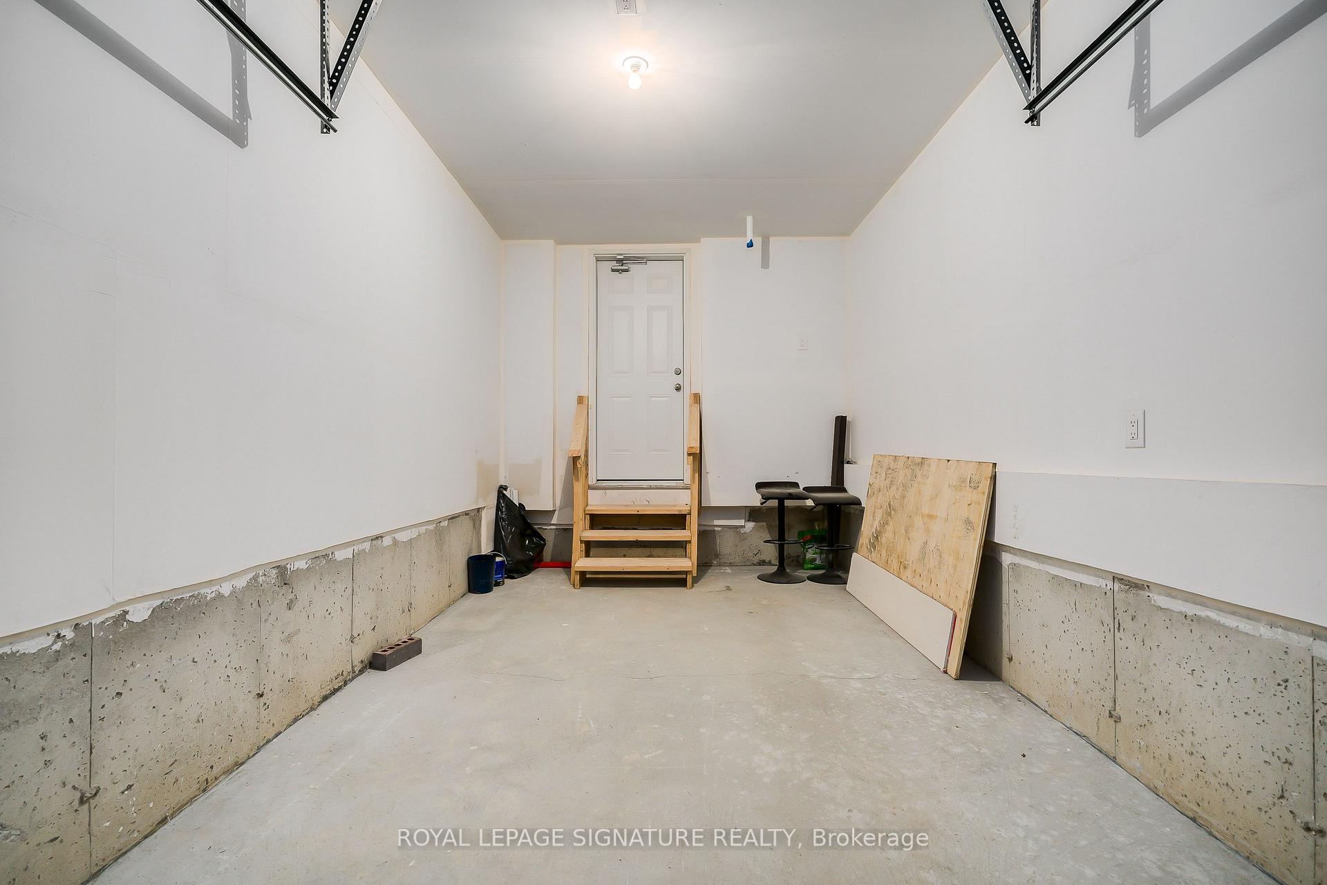 Photo 41 of 164 Tango Crescent, Newmarket, Woodland Hill — HOMEH