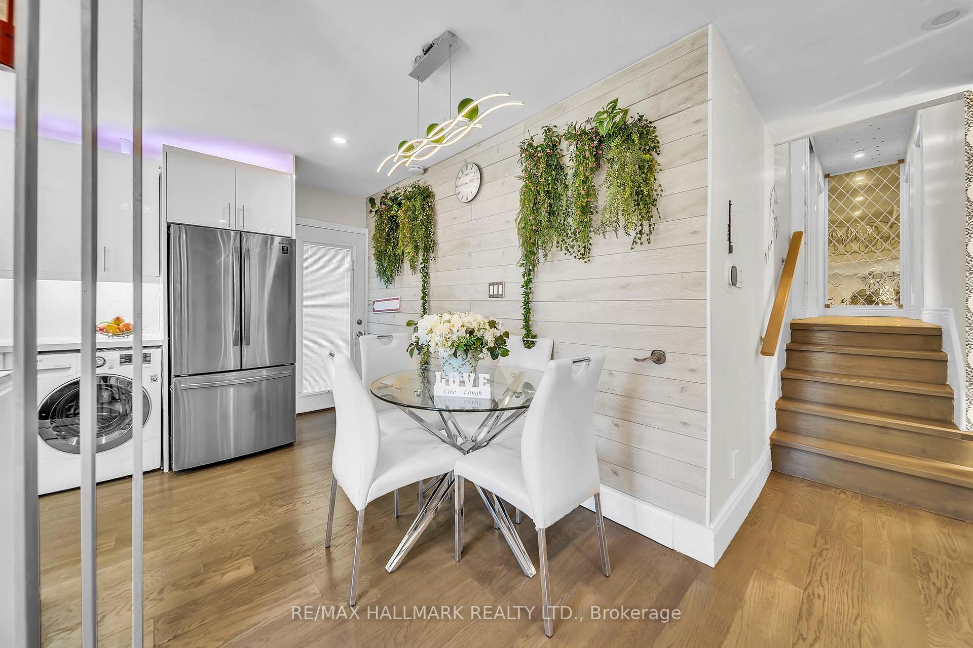 Photo 9 of 268 Pasadena Drive, Georgina, Keswick South — HOMEH