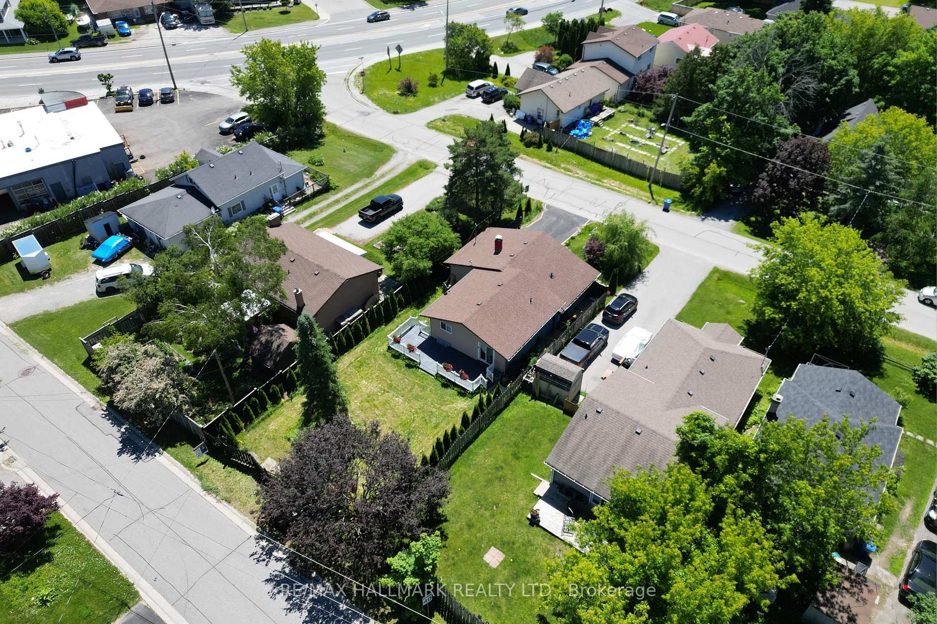 Photo 33 of 268 Pasadena Drive, Georgina, Keswick South — HOMEH