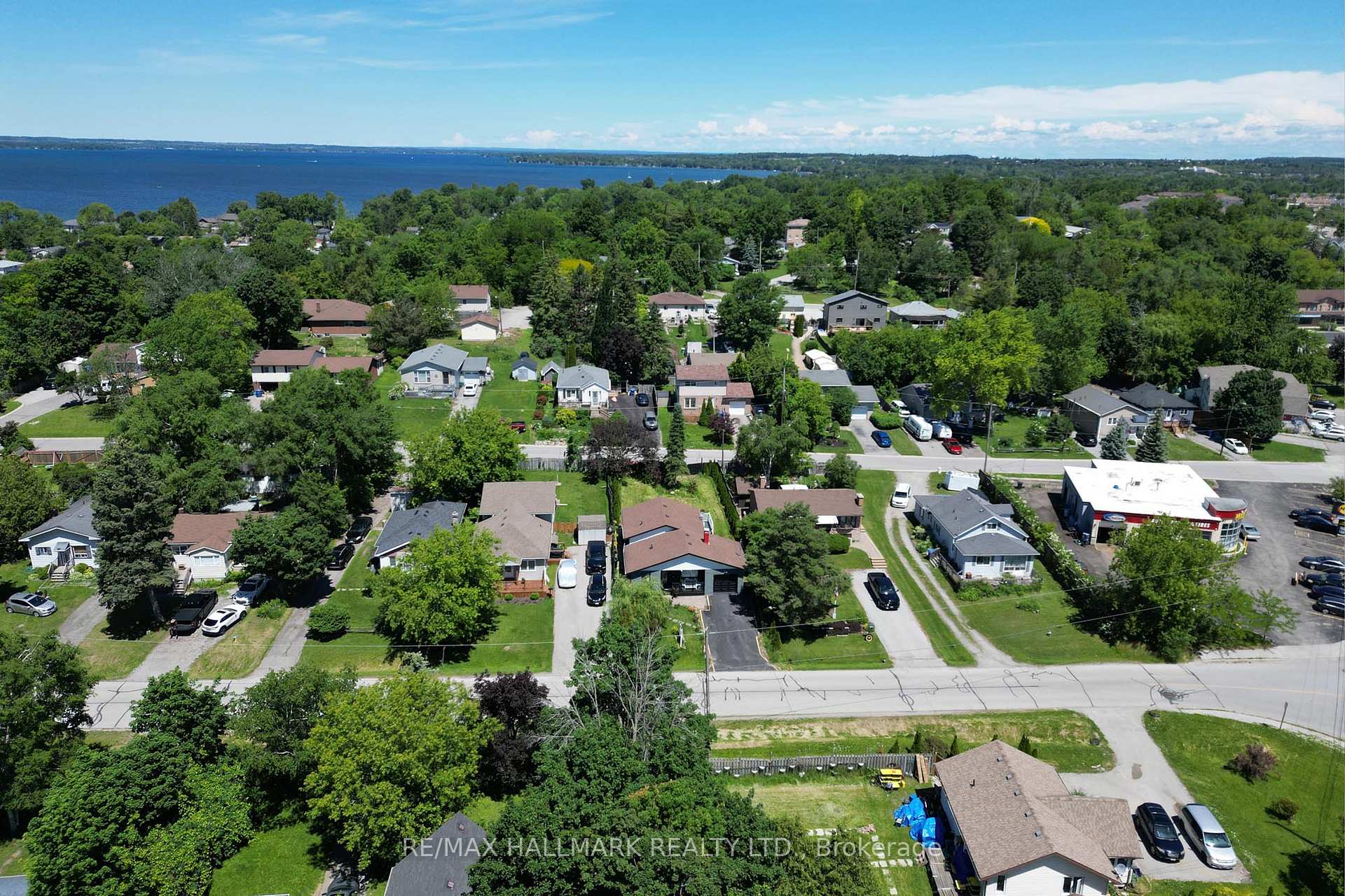 Photo 36 of 268 Pasadena Drive, Georgina, Keswick South — HOMEH