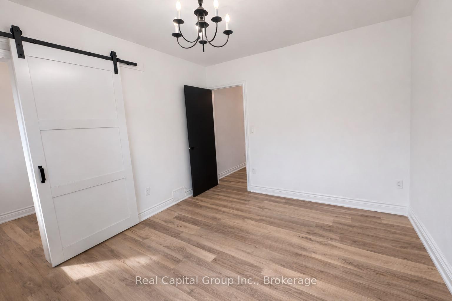 Photo 7 of Unit 2, 224 Oakwood Avenue, Toronto, Oakwood Village — HOMEH