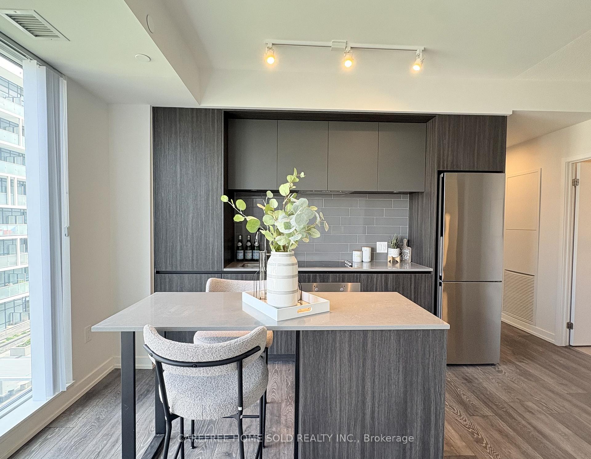 Photo 5 of Unit 711, 225 Sumach Street, Toronto, Regent Park — HOMEH