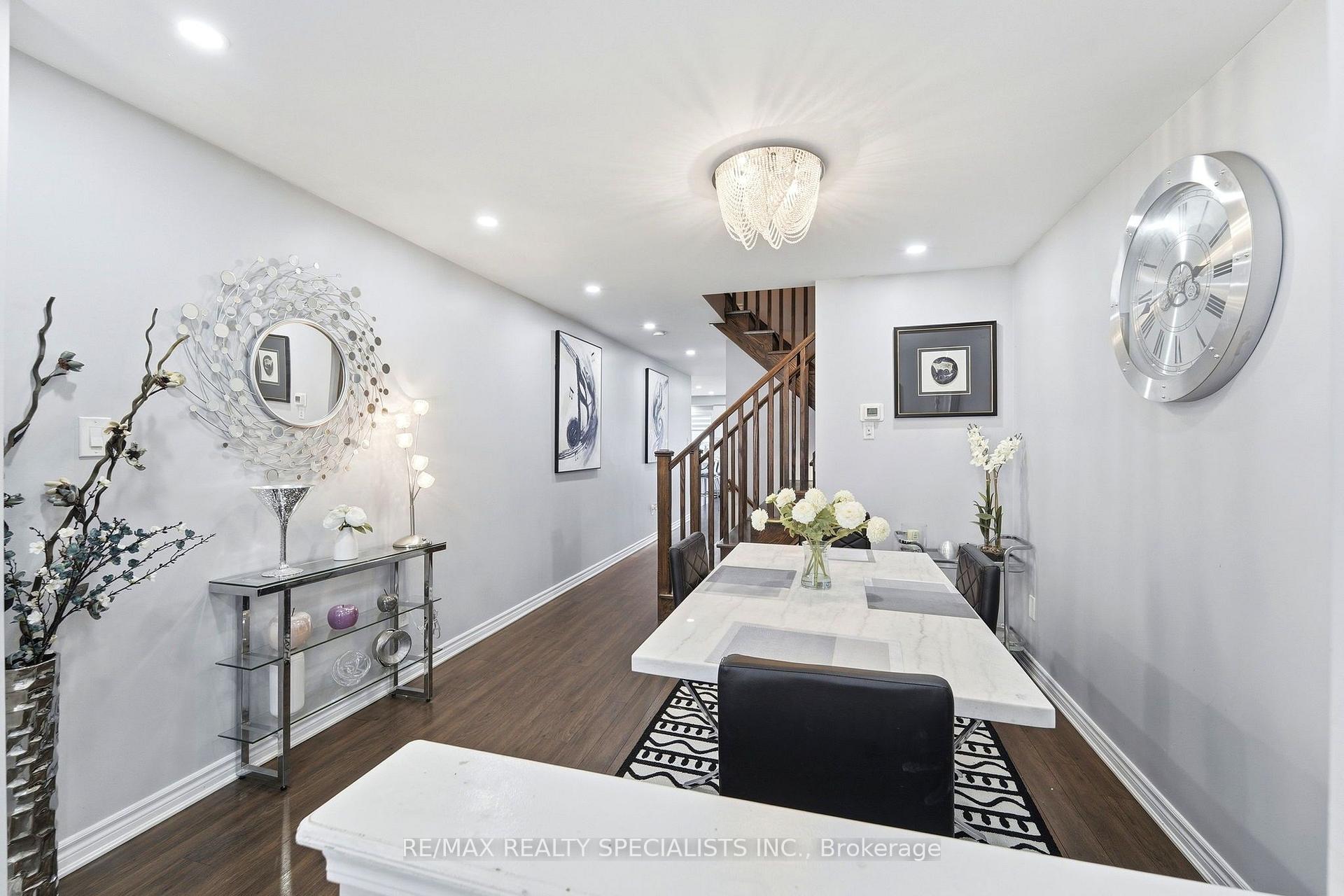 Photo 6 of 7 Leblanc Crescent, Brampton, Northwest Brampton — HOMEH