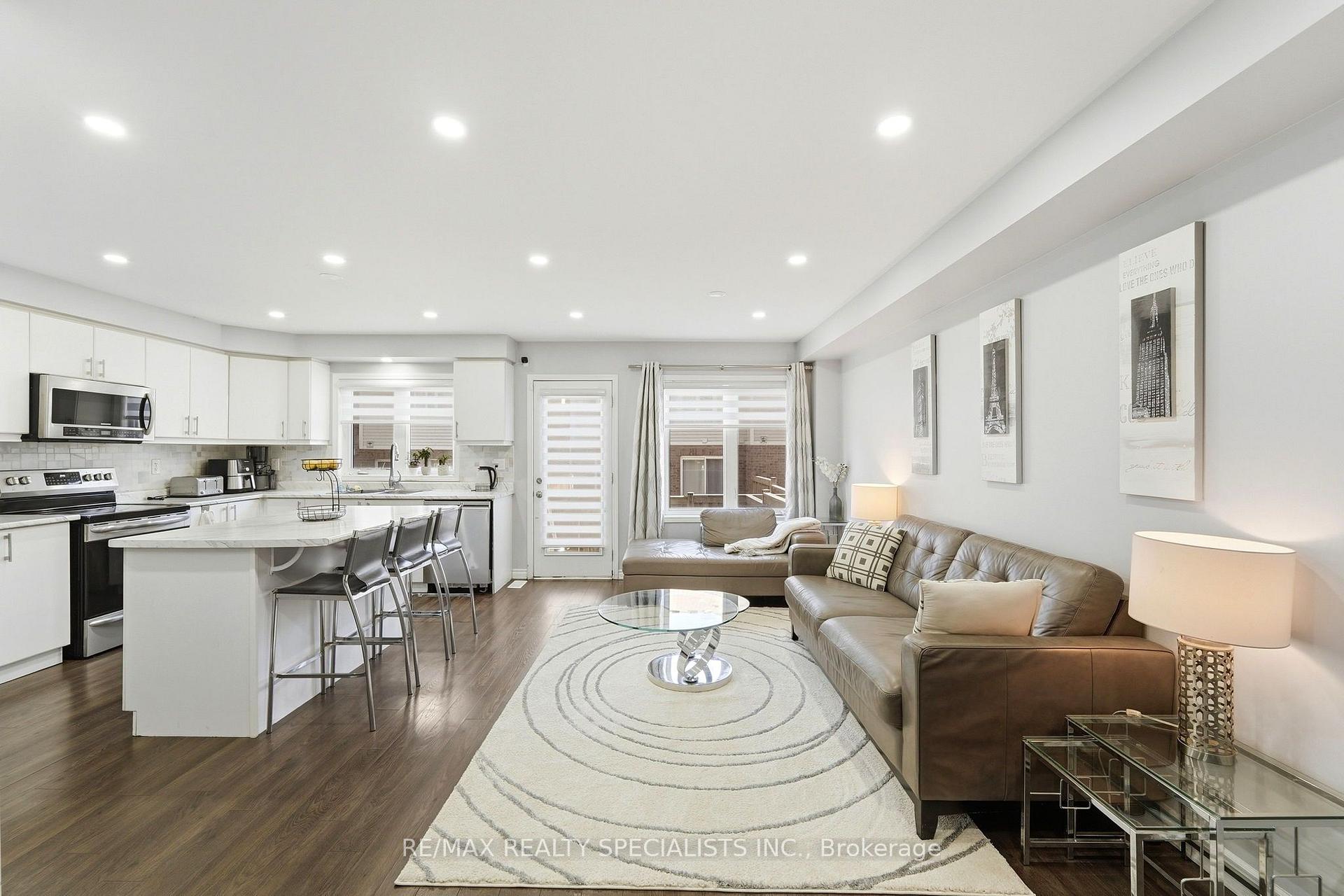 Photo 7 of 7 Leblanc Crescent, Brampton, Northwest Brampton — HOMEH