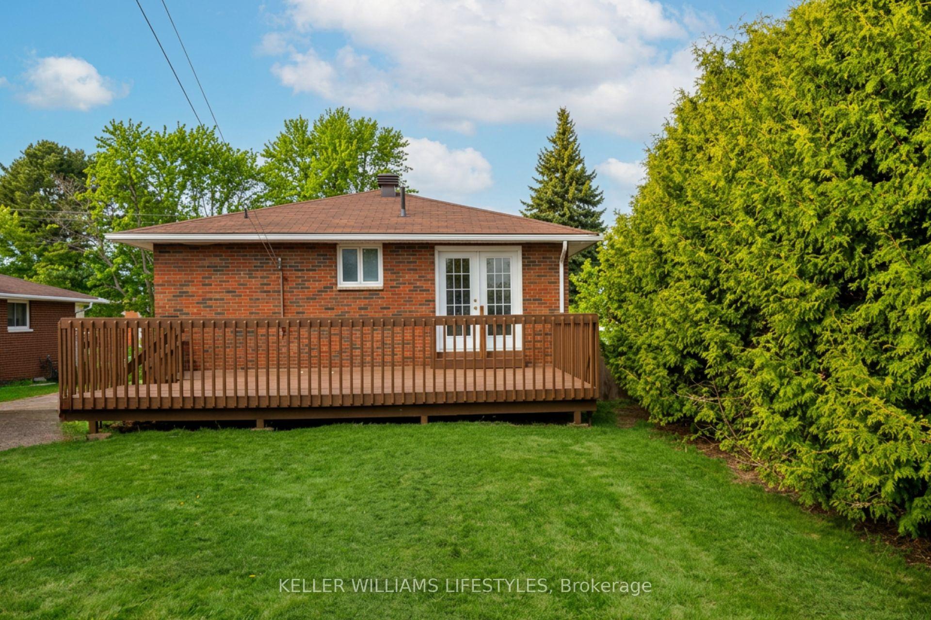 Photo 5 of 17 Nightingale Drive, North Bay, Ferris — HOMEH
