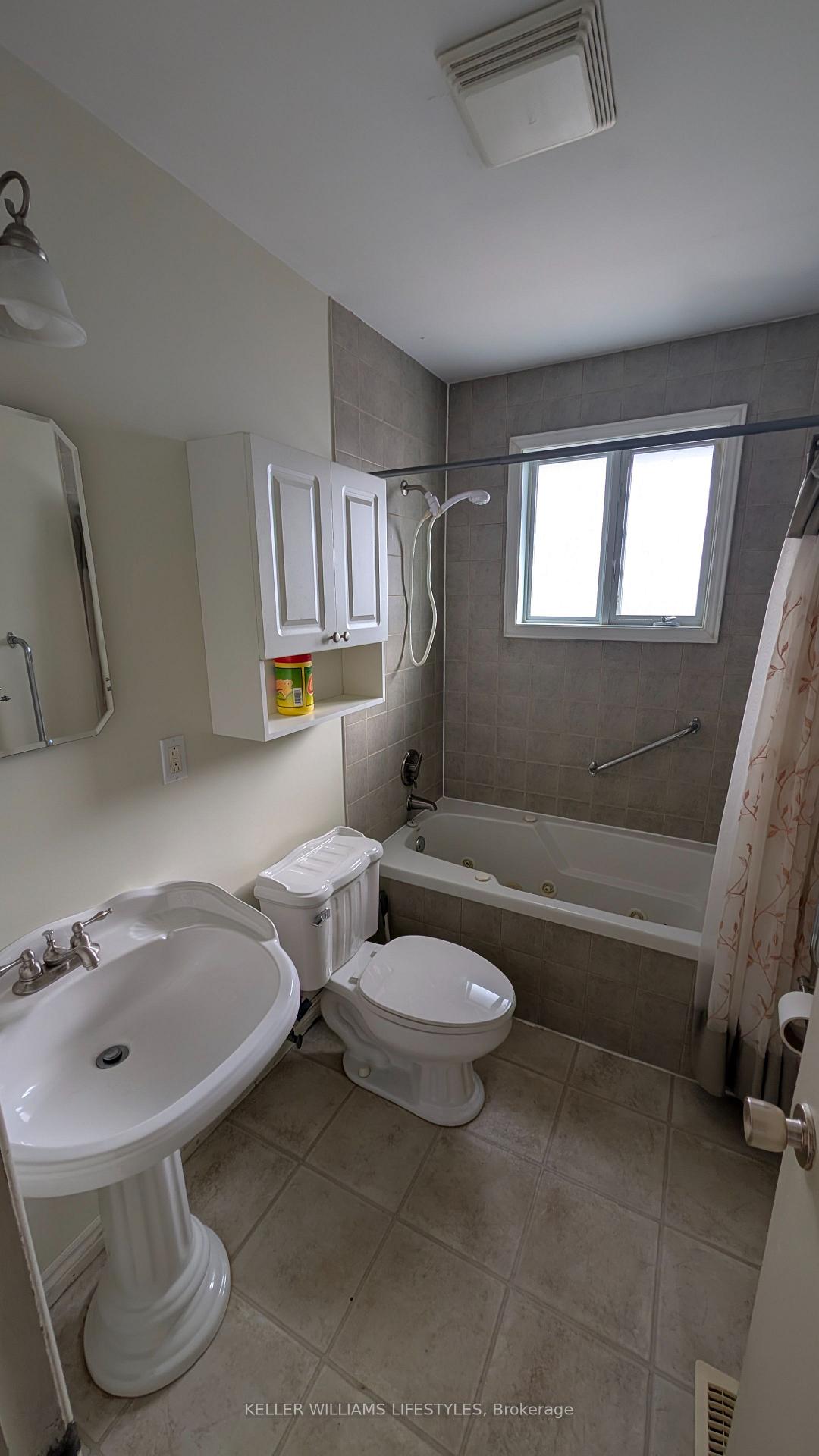 Photo 21 of 17 Nightingale Drive, North Bay, Ferris — HOMEH