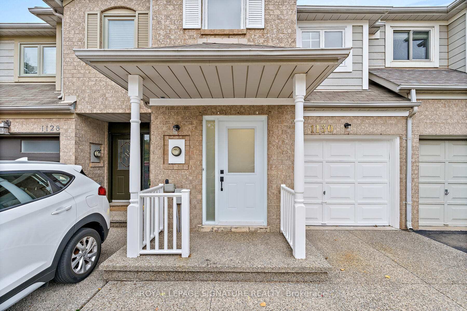 Photo 3 of 1130 Westview Terrace, Oakville, West Oak Trails — HOMEH