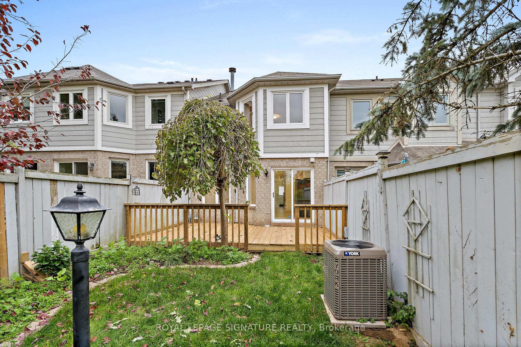 Photo 34 of 1130 Westview Terrace, Oakville, West Oak Trails — HOMEH
