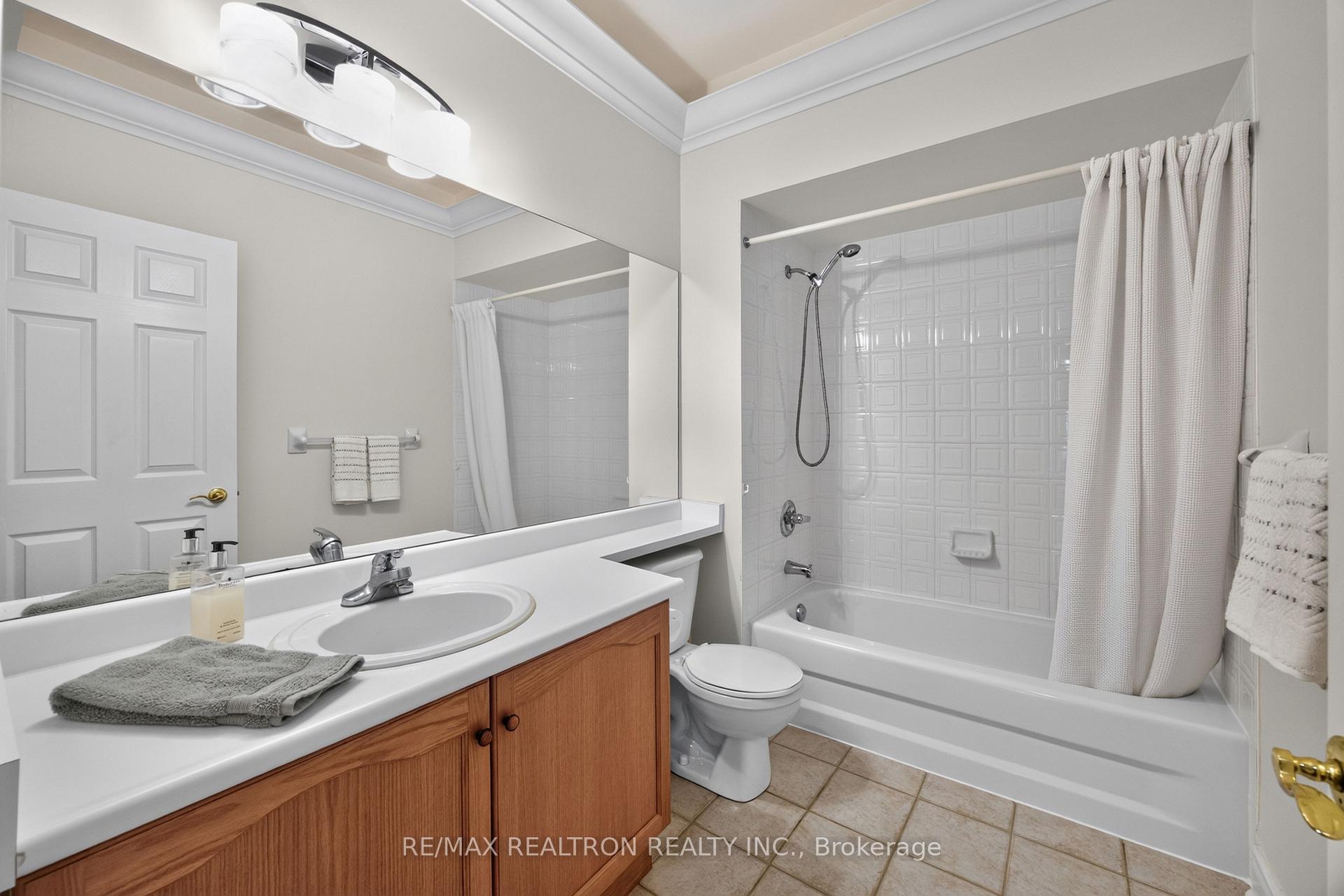 Photo 32 of 402 Morley Cook Crescent, Newmarket, Stonehaven-Wyndham — HOMEH