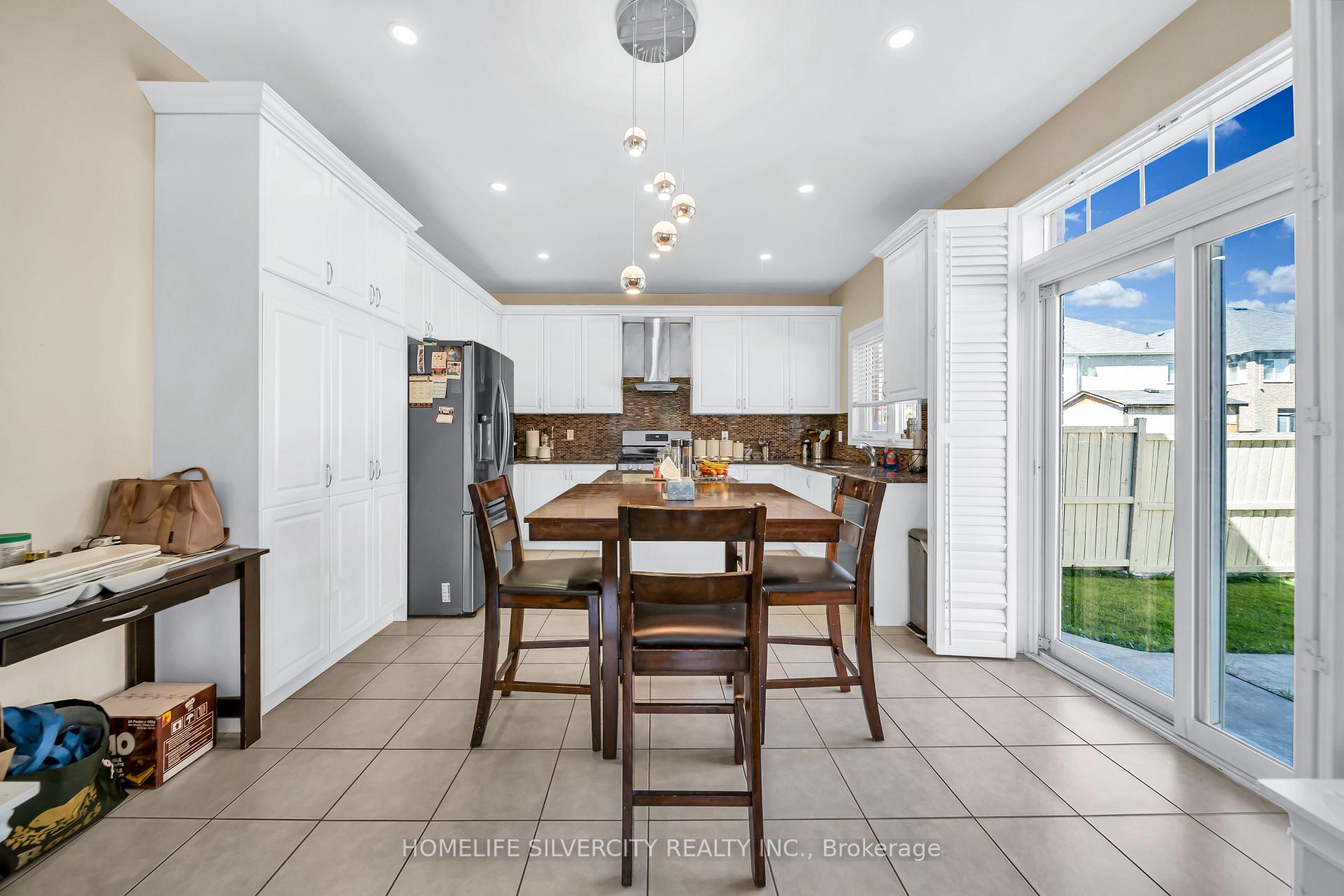 Photo 12 of 2 Addiscott Street, Brampton, Sandringham-Wellington — HOMEH