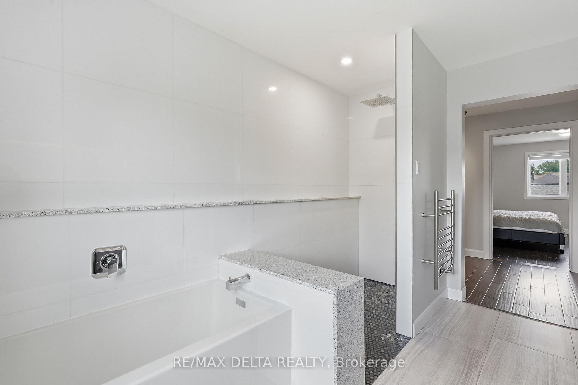Photo 20 of 1791 Queensdale Avenue, Ottawa, Blossom Park/Leitrim — HOMEH