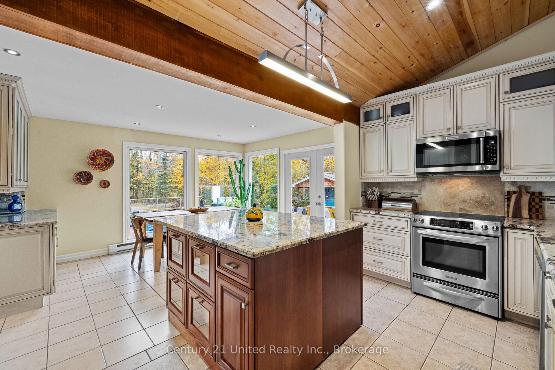 Photo 7 of 25 Sugarbush Boulevard, Trent Lakes — HOMEH