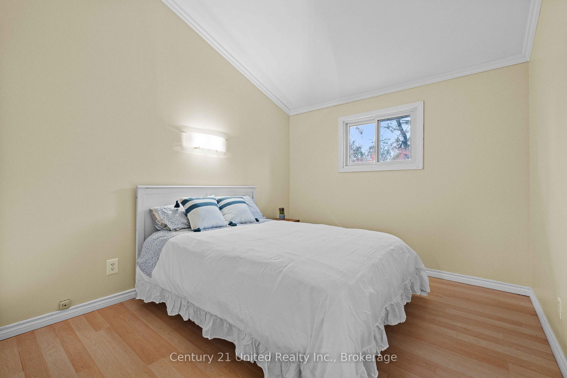Photo 17 of 25 Sugarbush Boulevard, Trent Lakes — HOMEH