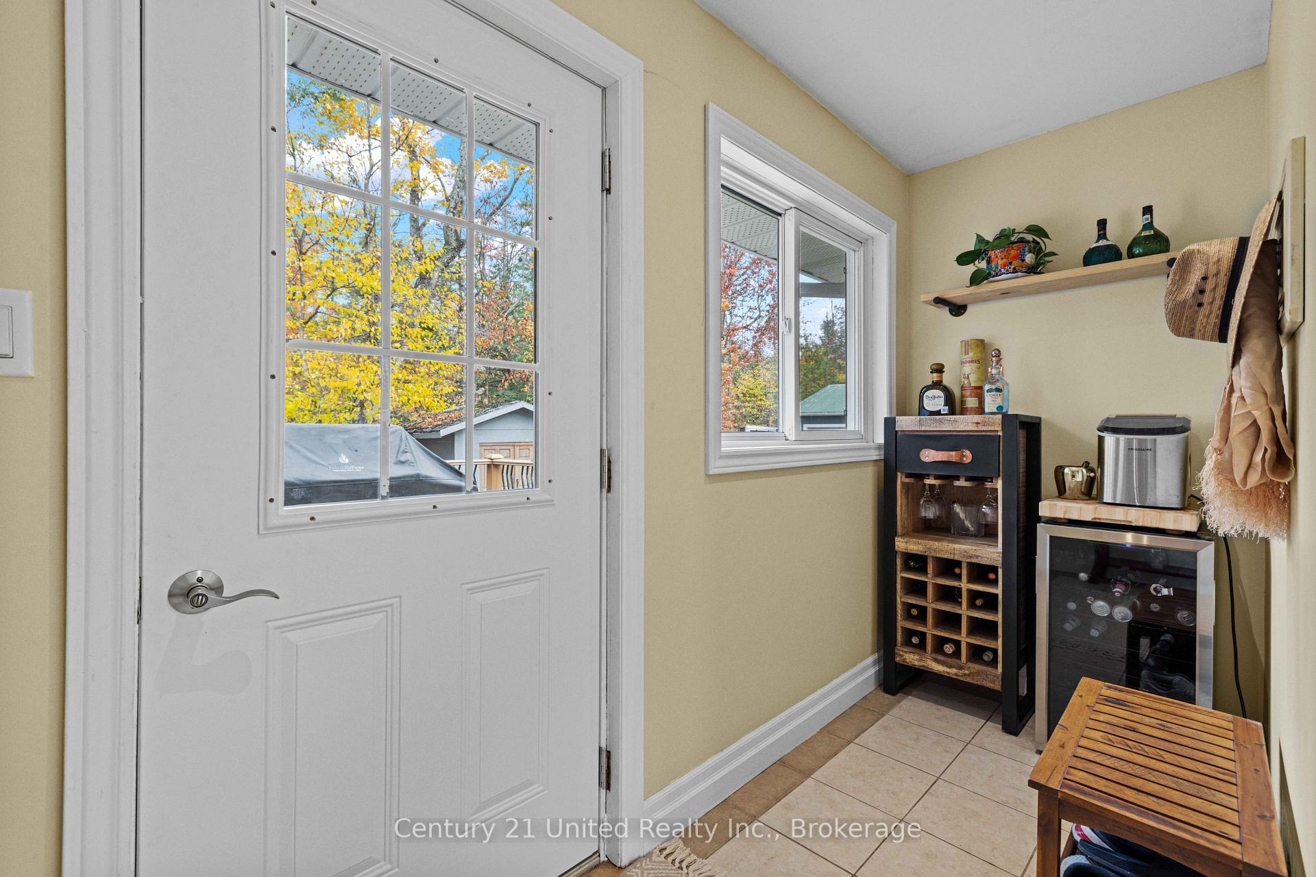 Photo 20 of 25 Sugarbush Boulevard, Trent Lakes — HOMEH