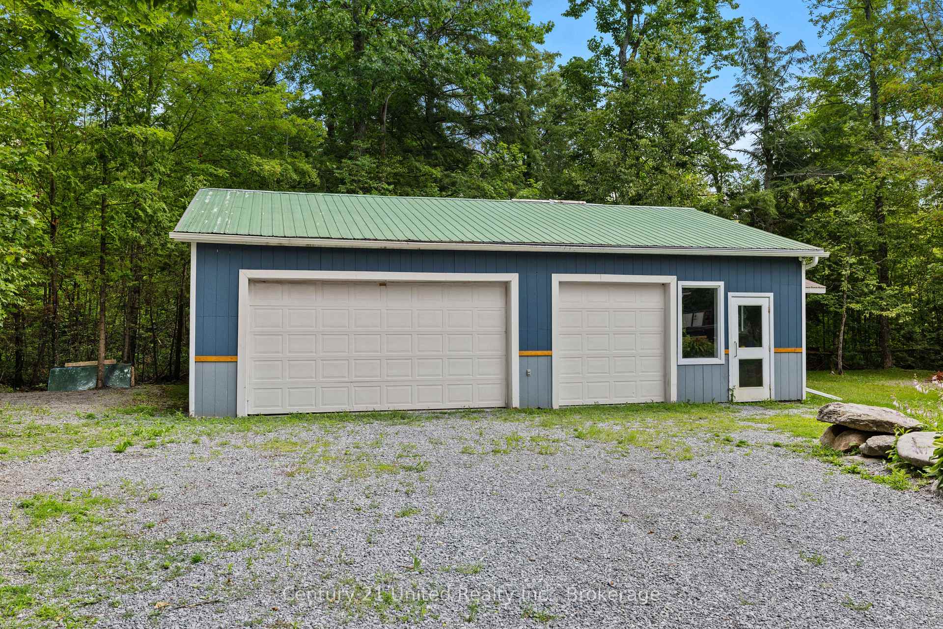 Photo 26 of 25 Sugarbush Boulevard, Trent Lakes — HOMEH
