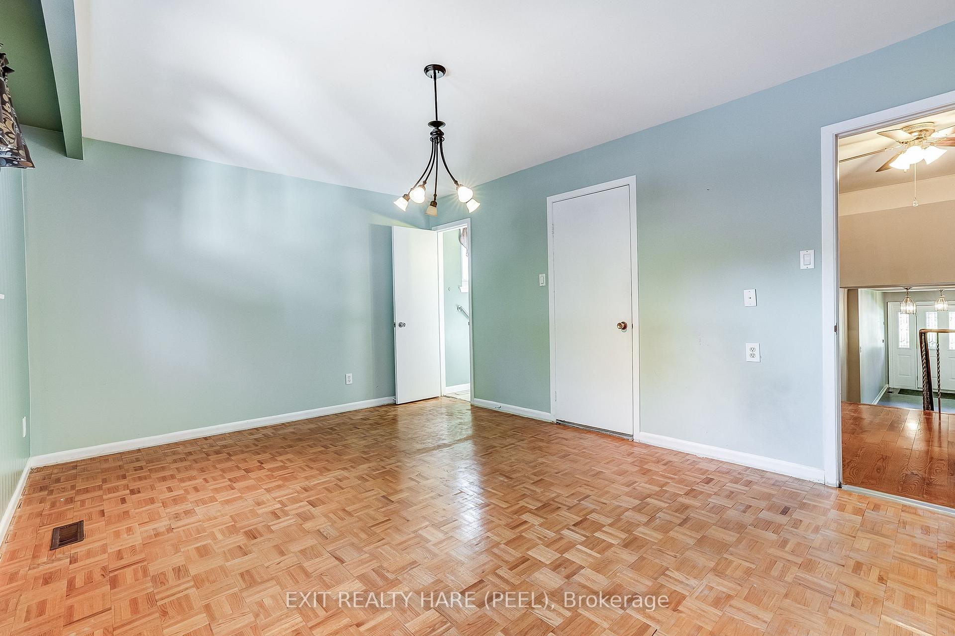 Photo 22 of 76 Birchview Crescent, Caledon, Bolton North — HOMEH