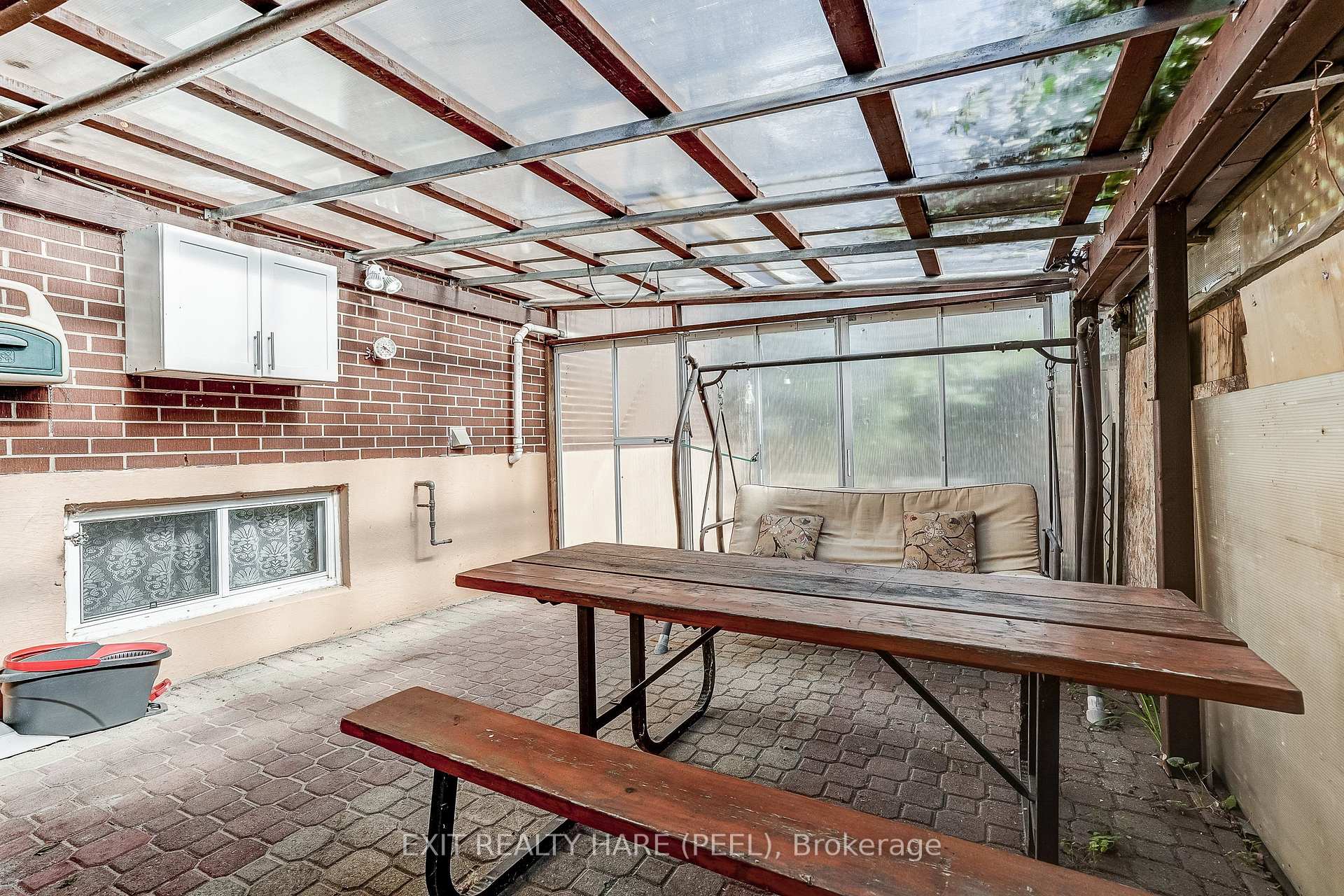 Photo 41 of 76 Birchview Crescent, Caledon, Bolton North — HOMEH