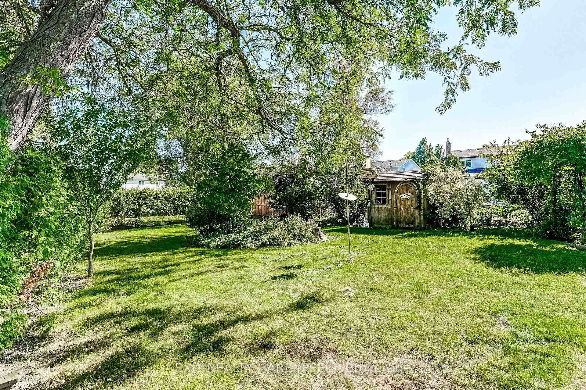 Photo 45 of 76 Birchview Crescent, Caledon, Bolton North — HOMEH