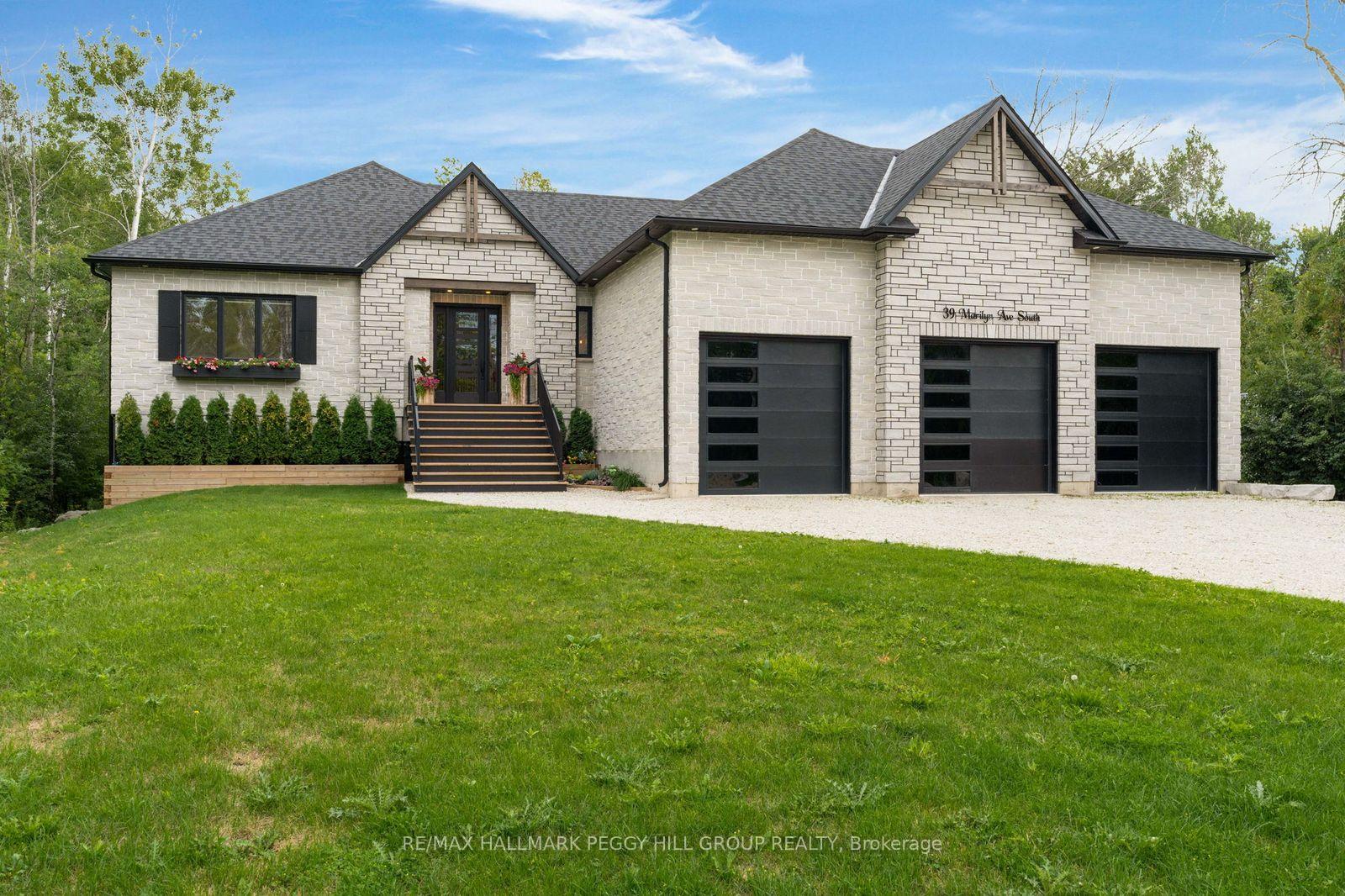 Photo of 39 Marilyn Avenue S