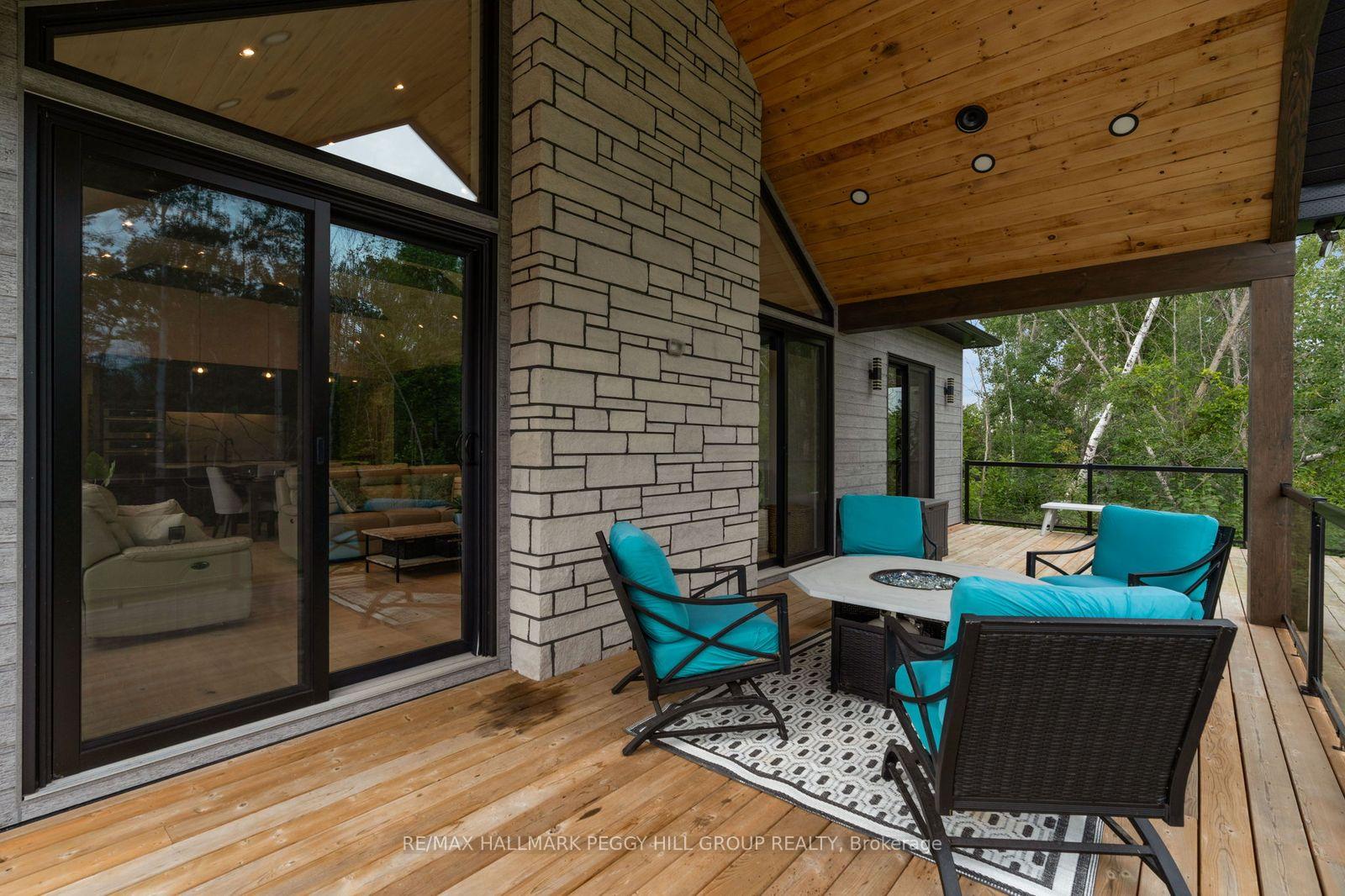 Photo 21 of 39 Marilyn Avenue S, Wasaga Beach — HOMEH