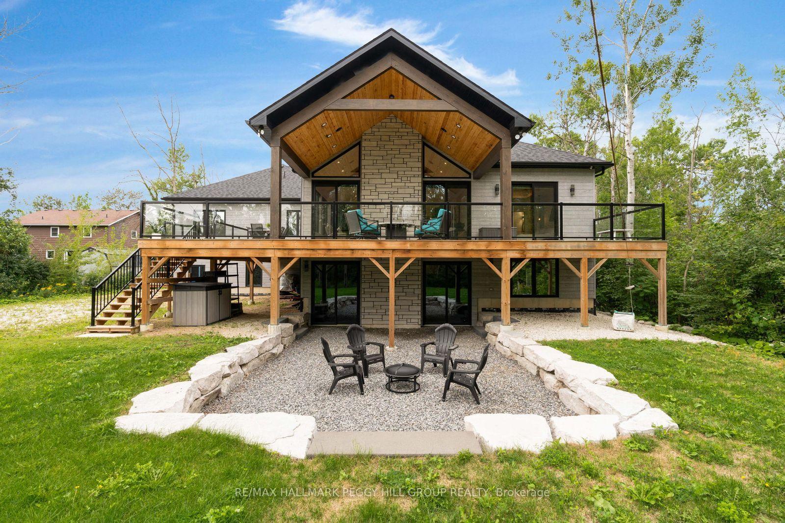 Photo 24 of 39 Marilyn Avenue S, Wasaga Beach — HOMEH