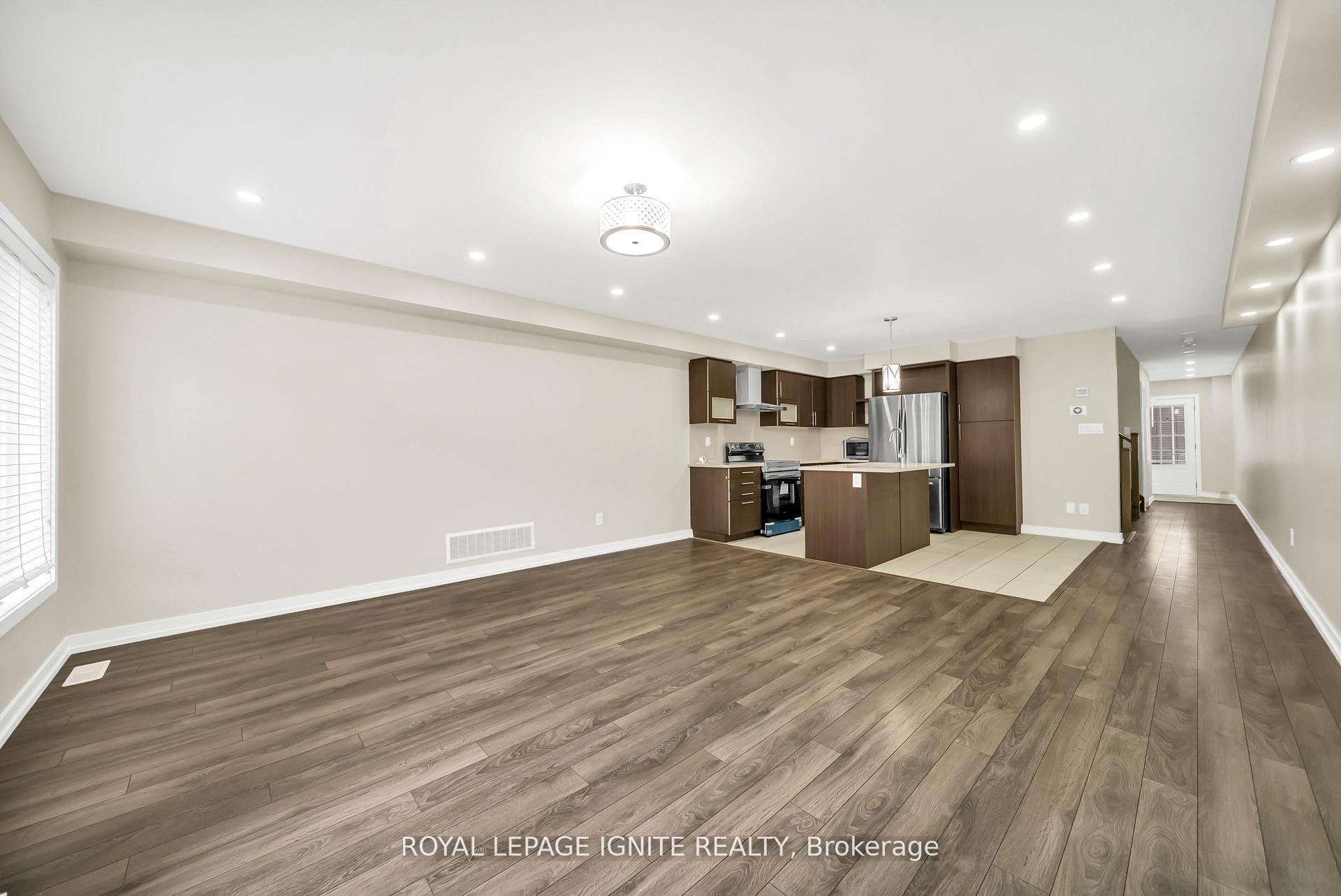 Photo 19 of 14 Hoover Road, Brampton, Northwest Brampton — HOMEH