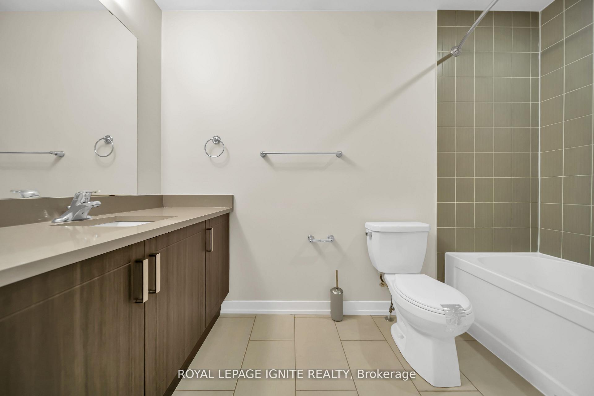 Photo 27 of 14 Hoover Road, Brampton, Northwest Brampton — HOMEH