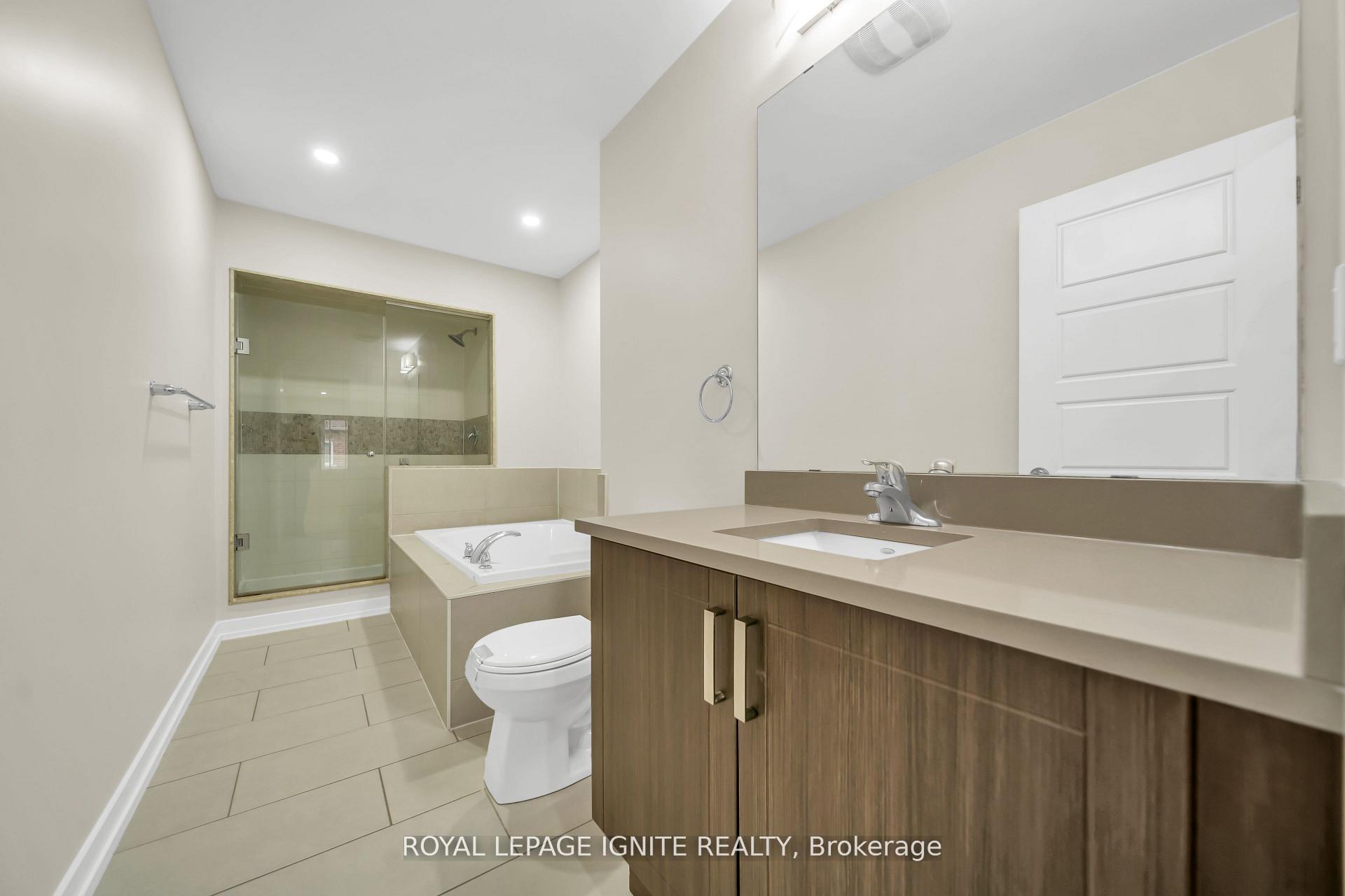 Photo 30 of 14 Hoover Road, Brampton, Northwest Brampton — HOMEH