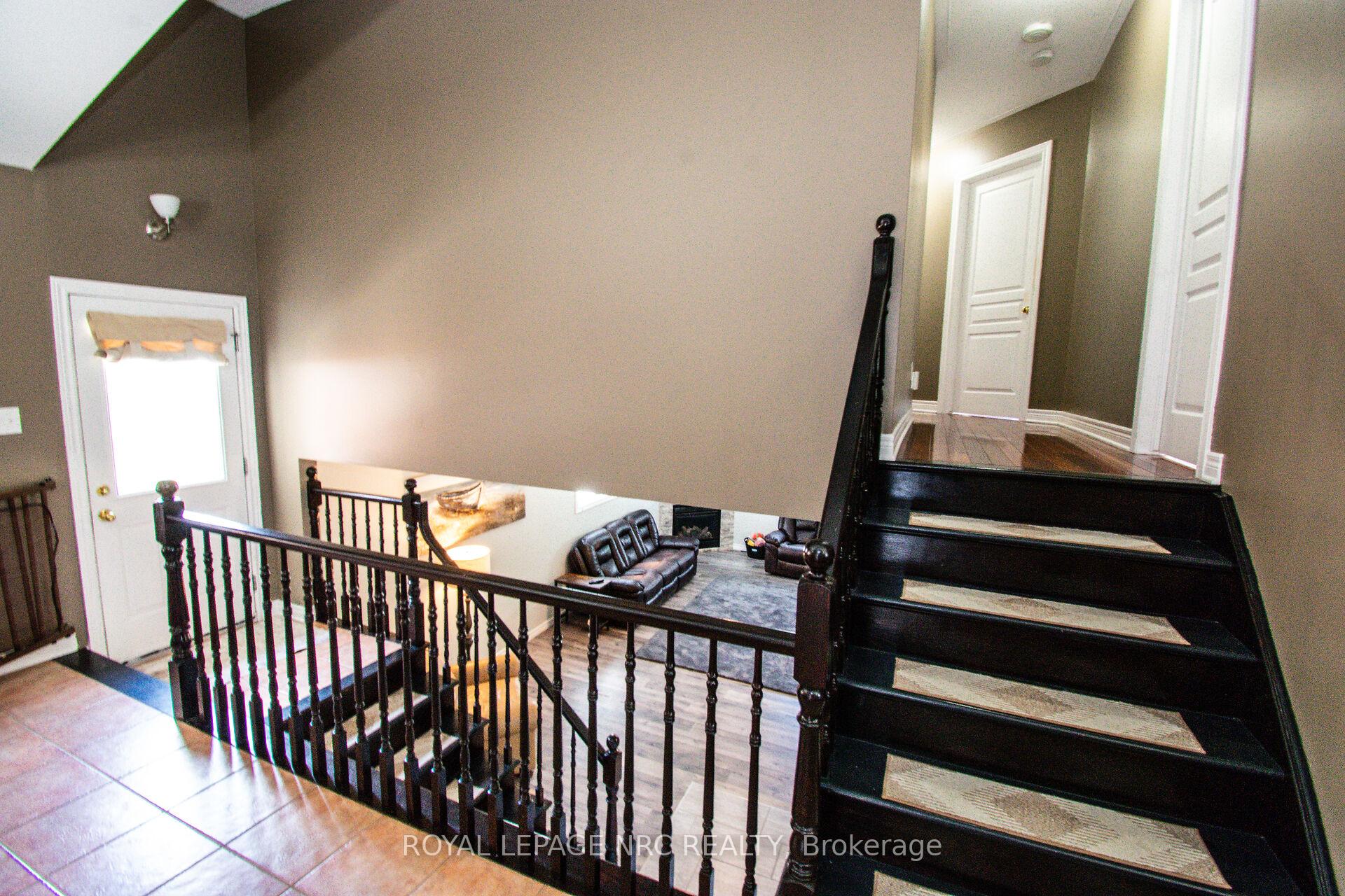 Photo 13 of 15 Arlene Street, St. Catharines, Rykert/Vansickle — HOMEH