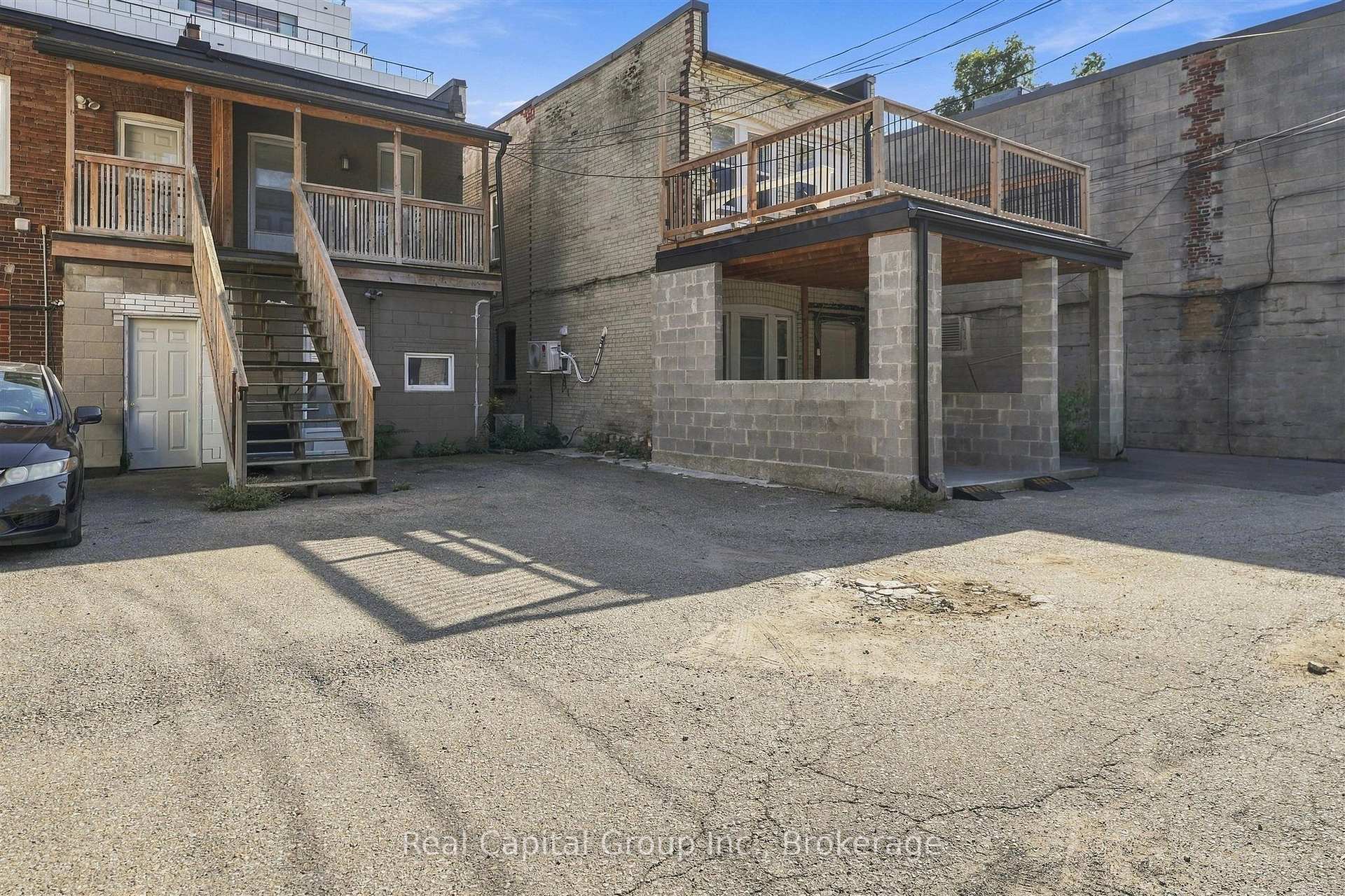 Photo 3 of 1564 Queen Street E, Toronto, Greenwood-Coxwell — HOMEH