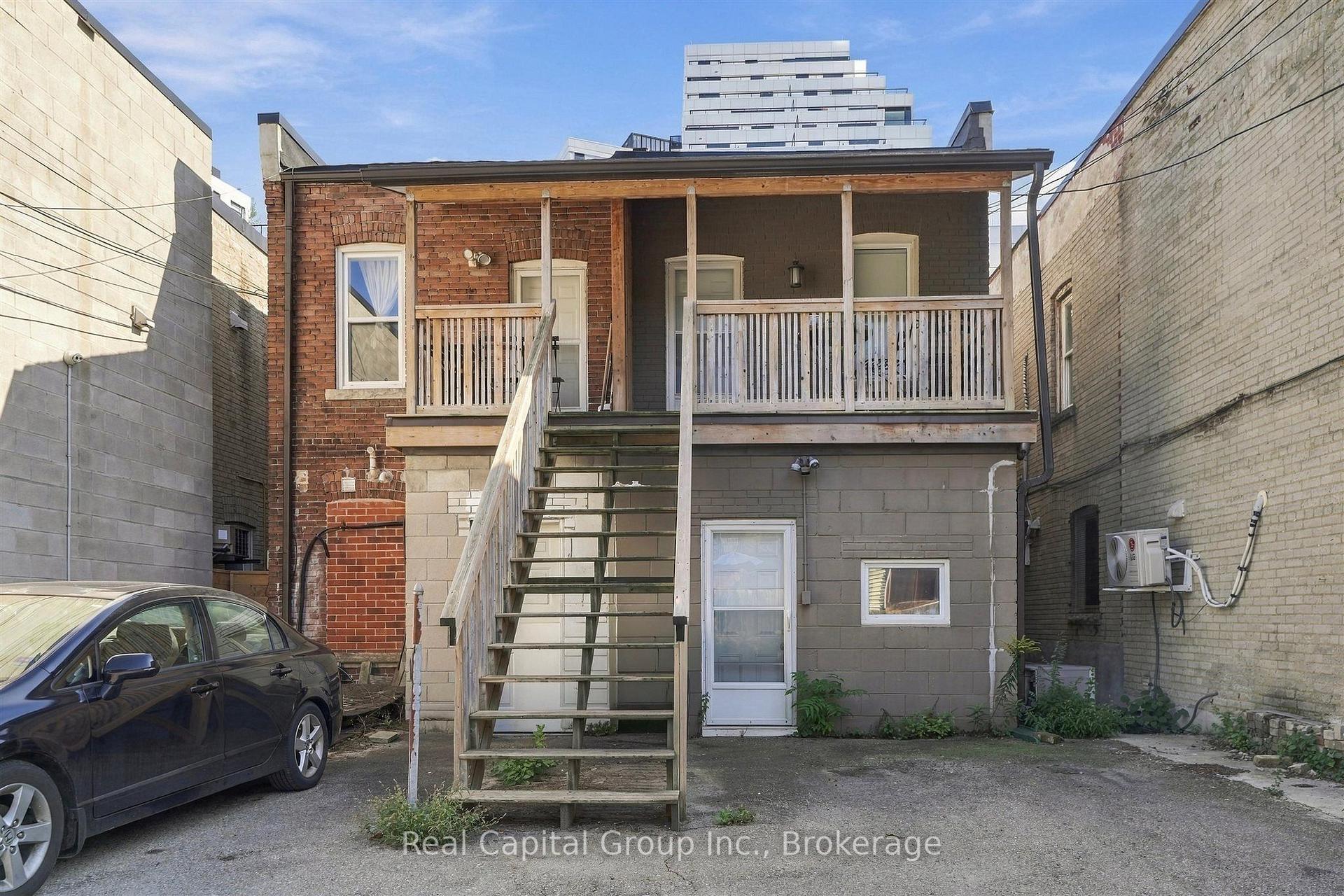 Photo 4 of 1564 Queen Street E, Toronto, Greenwood-Coxwell — HOMEH