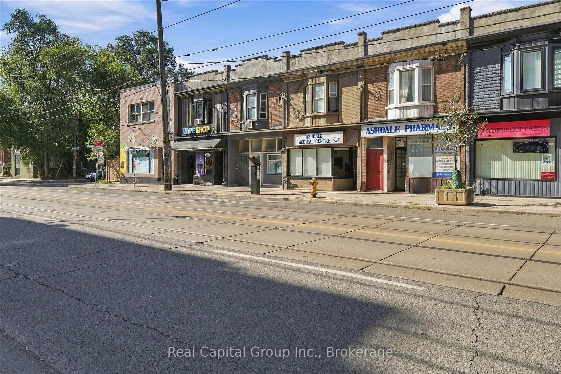 Photo 11 of 1564 Queen Street E, Toronto, Greenwood-Coxwell — HOMEH
