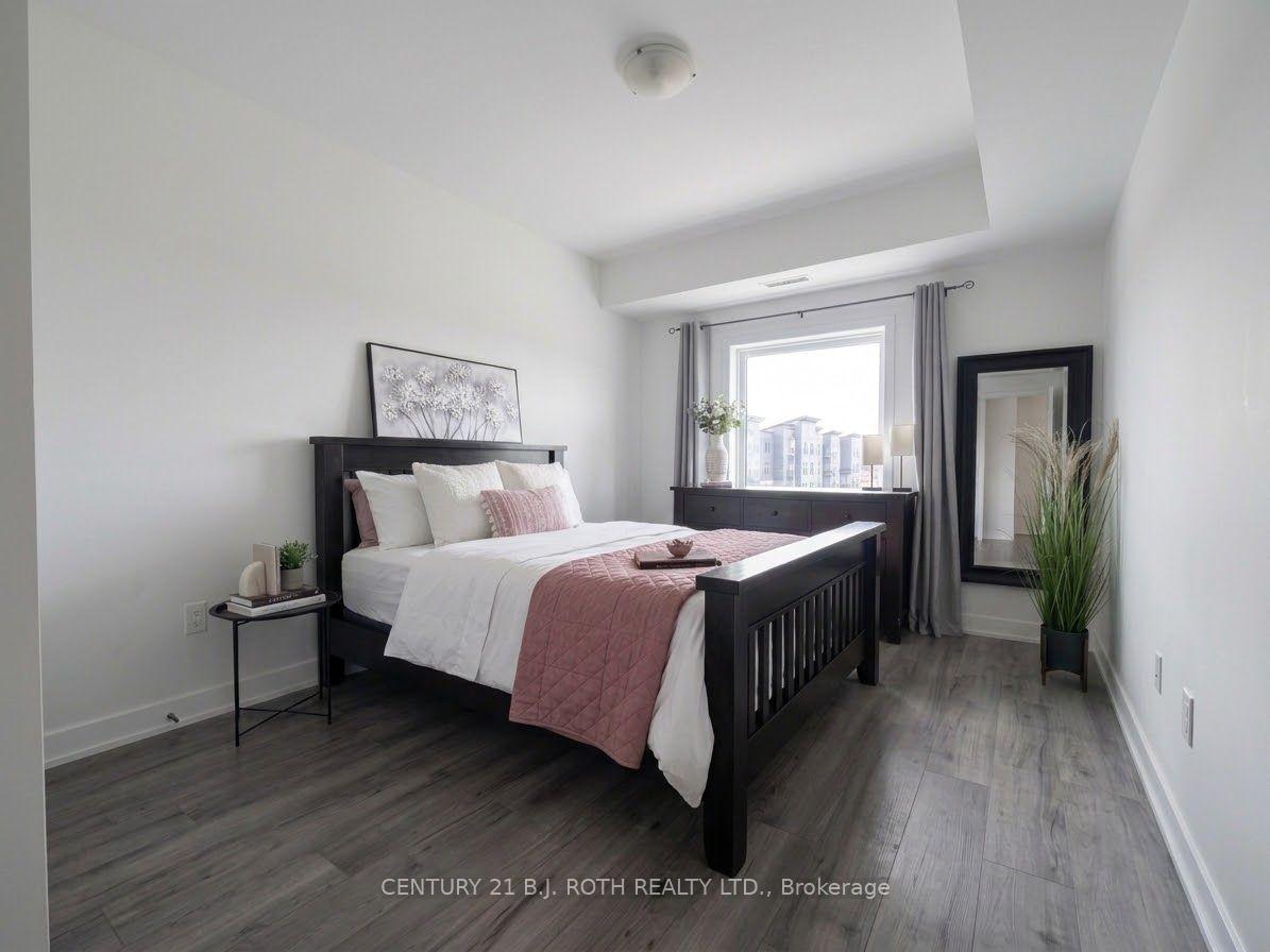 Photo 10 of Unit 604, 8 Culinary Lane, Barrie, Rural Barrie Southeast — HOMEH