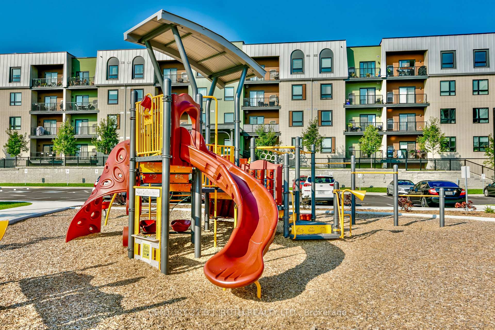 Photo 23 of Unit 604, 8 Culinary Lane, Barrie, Rural Barrie Southeast — HOMEH