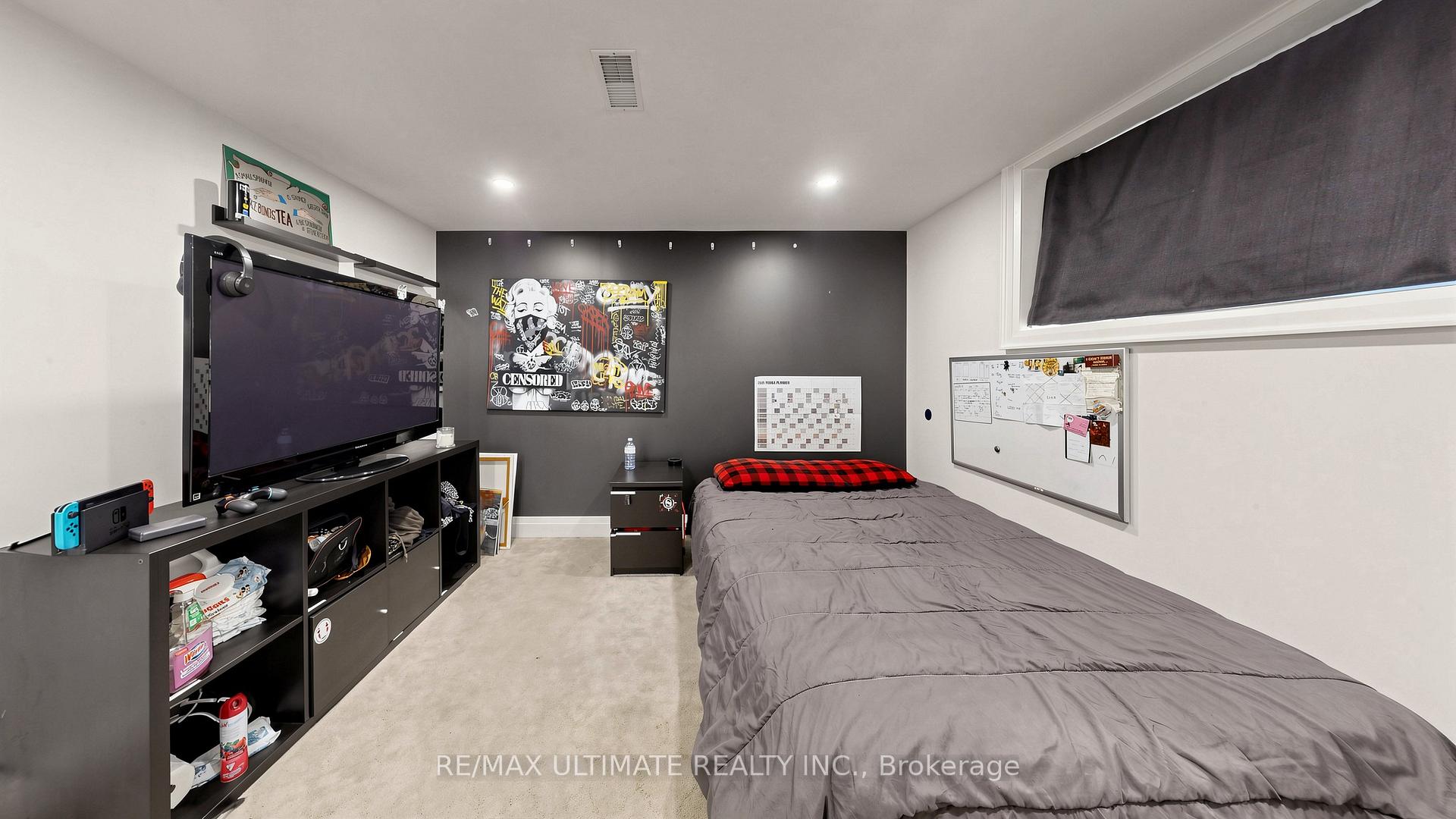 Photo 12 of 112 Coronation Drive, Scarborough, West Hill — HOMEH