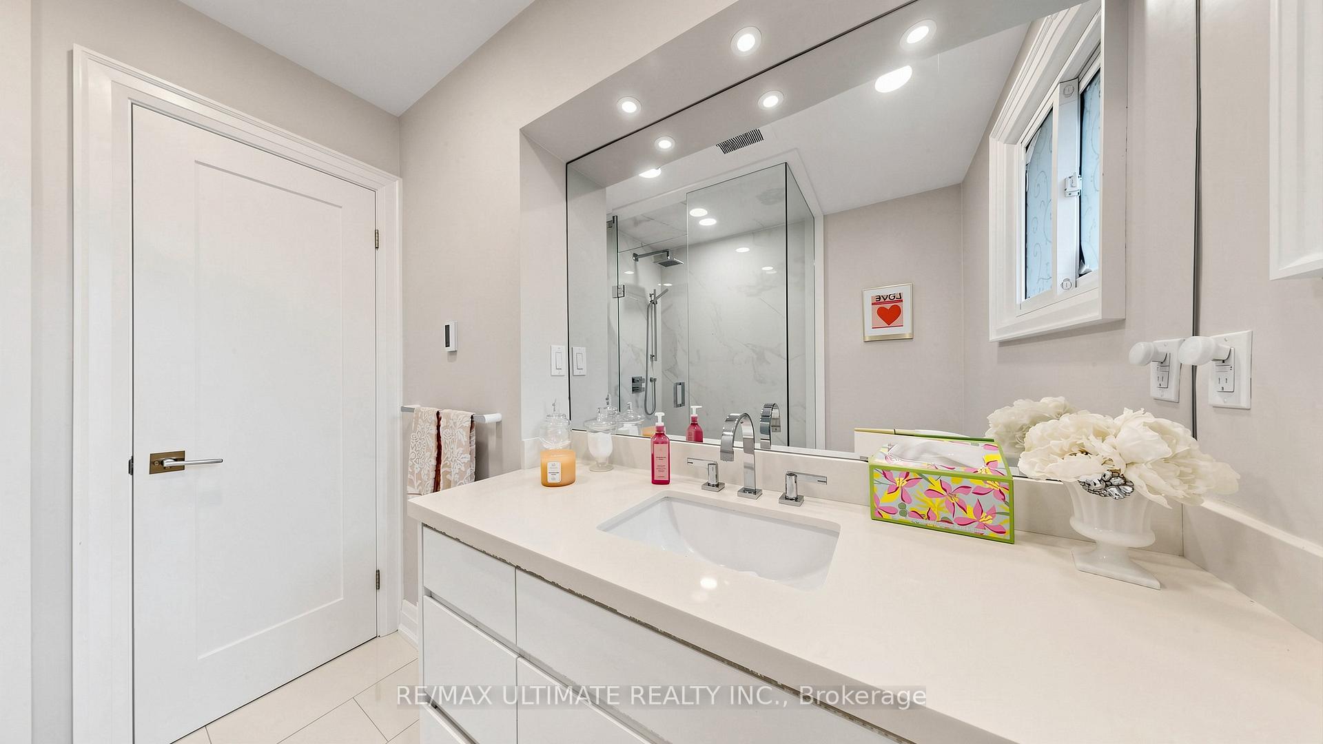 Photo 32 of 112 Coronation Drive, Scarborough, West Hill — HOMEH