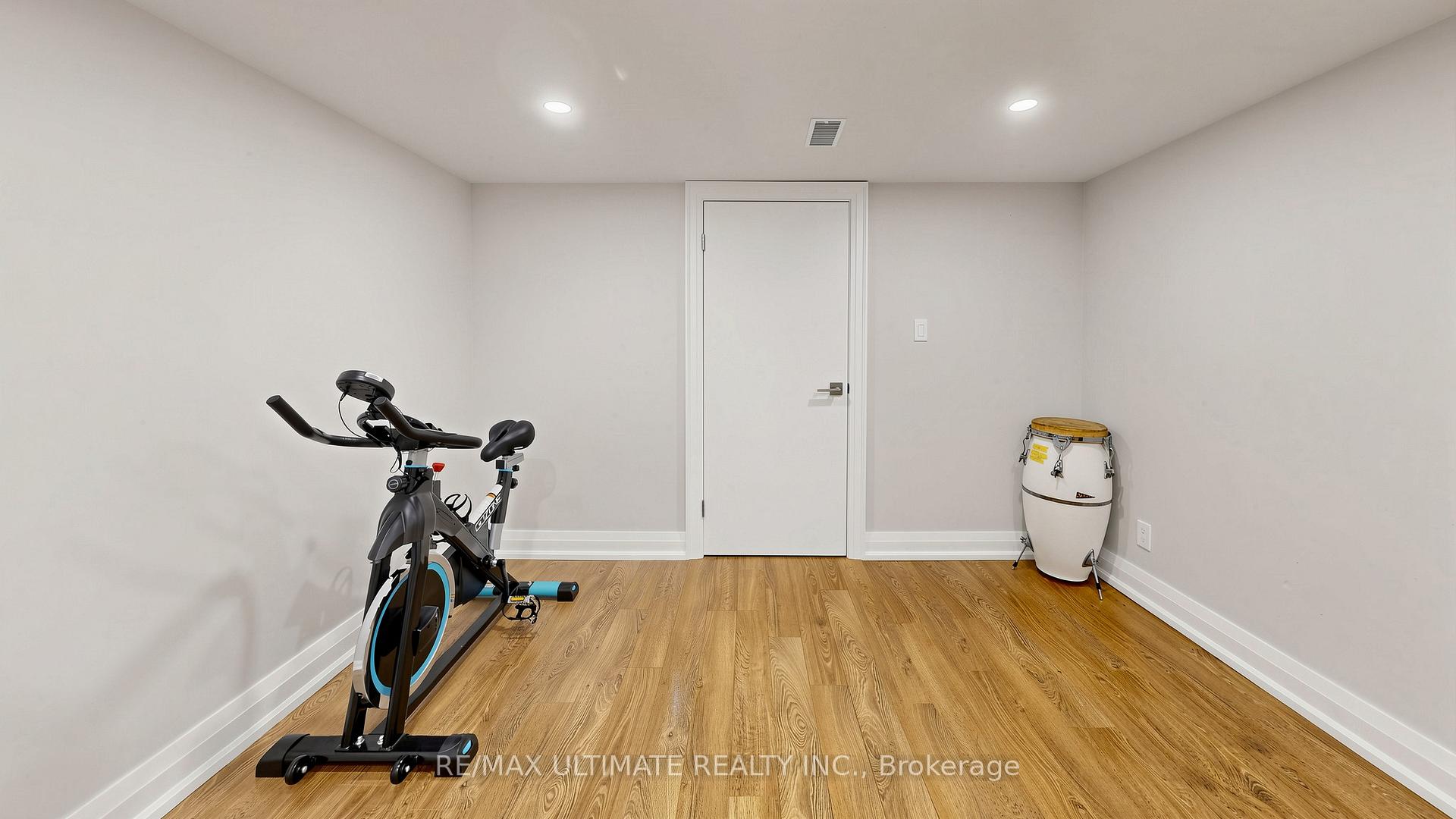 Photo 35 of 112 Coronation Drive, Scarborough, West Hill — HOMEH