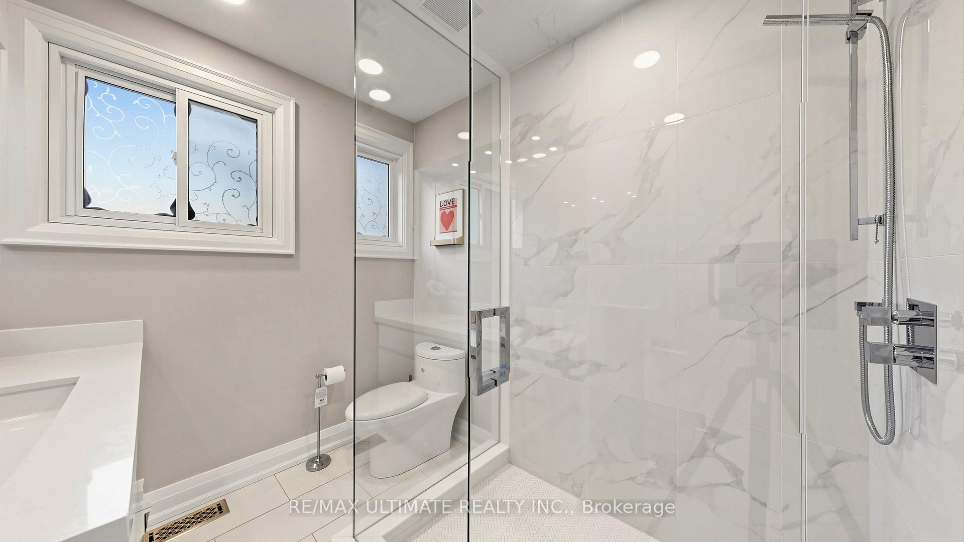 Photo 44 of 112 Coronation Drive, Scarborough, West Hill — HOMEH