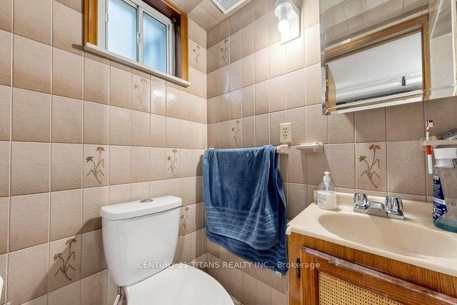 Photo 6 of 198 A Boon Avenue, Toronto, Corso Italia-Davenport — HOMEH