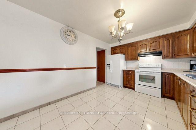Photo 9 of 198 A Boon Avenue, Toronto, Corso Italia-Davenport — HOMEH