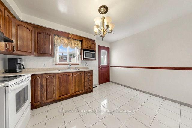 Photo 10 of 198 A Boon Avenue, Toronto, Corso Italia-Davenport — HOMEH