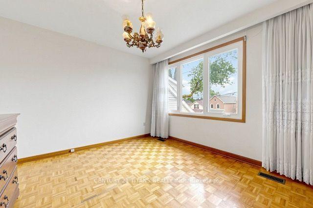 Photo 17 of 198 A Boon Avenue, Toronto, Corso Italia-Davenport — HOMEH