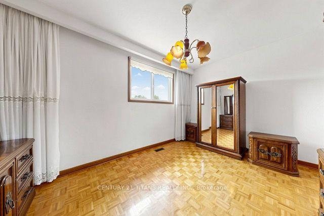 Photo 20 of 198 A Boon Avenue, Toronto, Corso Italia-Davenport — HOMEH